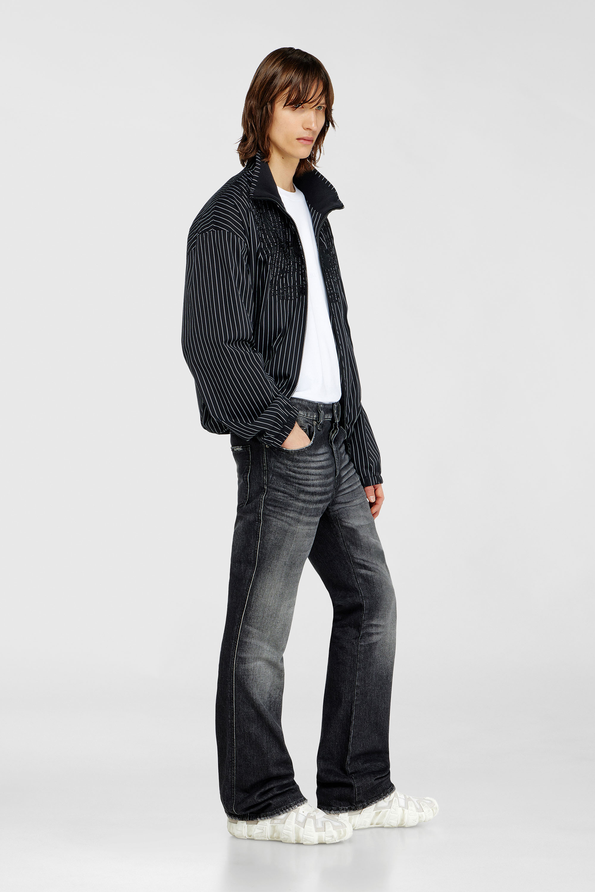 Diesel - Herren Bootcut Jeans 1998 D-Buck 09L50, Schwarz/Dunkelgrau - 2