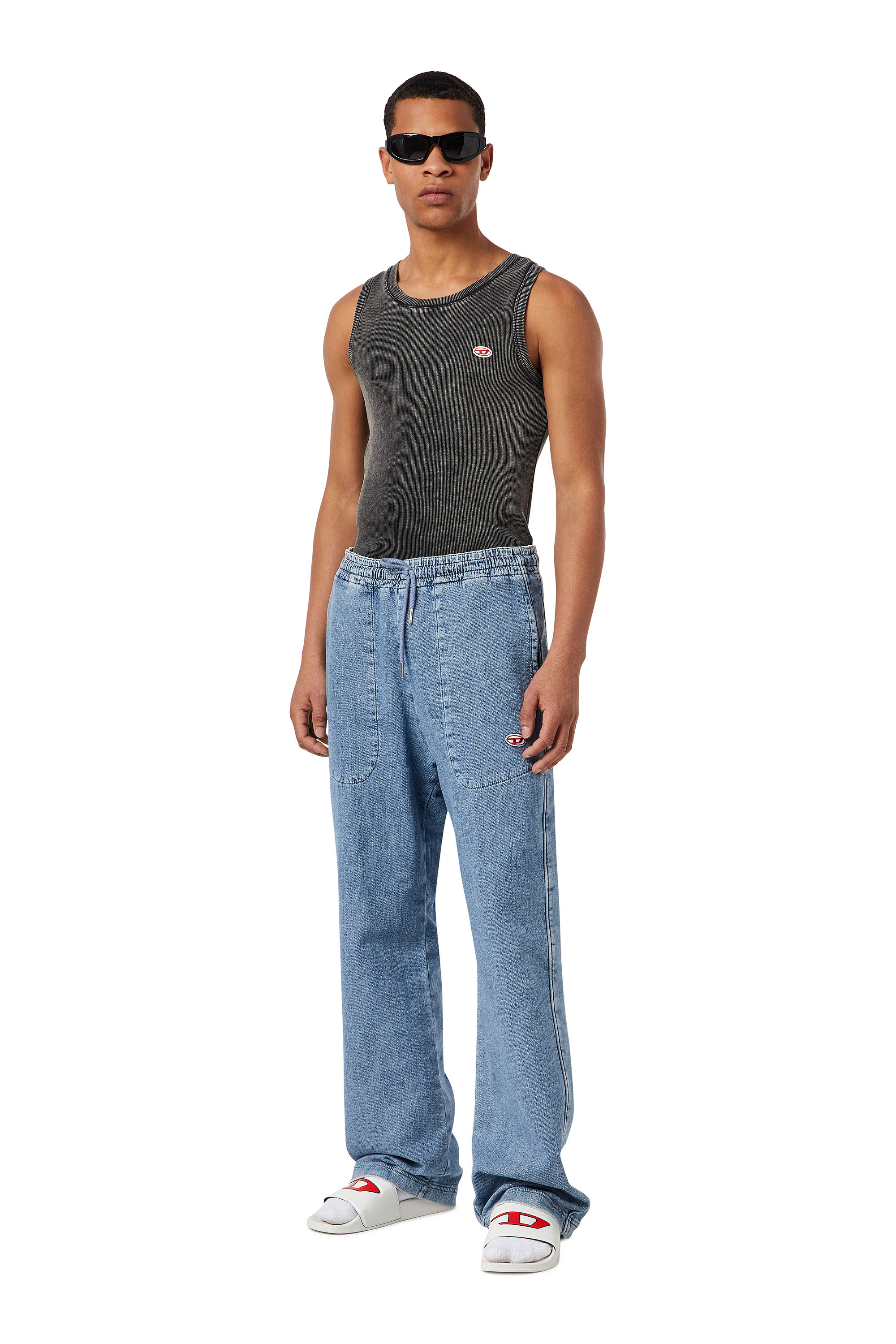 Diesel - Straight D-Martians Track Denim 09D01, Hellblau - Image 5