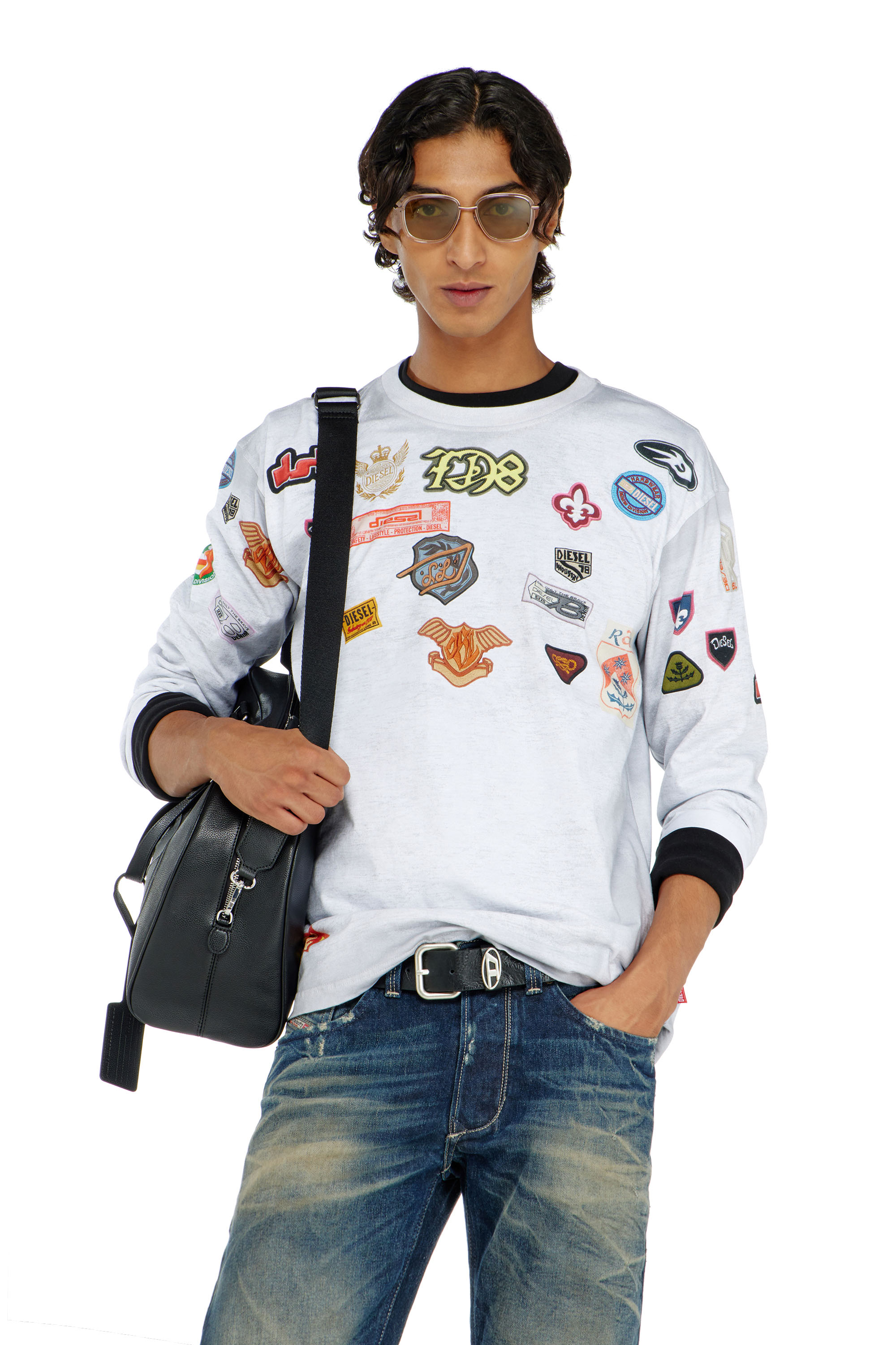 Diesel - T-NORME-LS-PATCHES, Herren Langarm-T-Shirt mit all-over patches print in null - 3