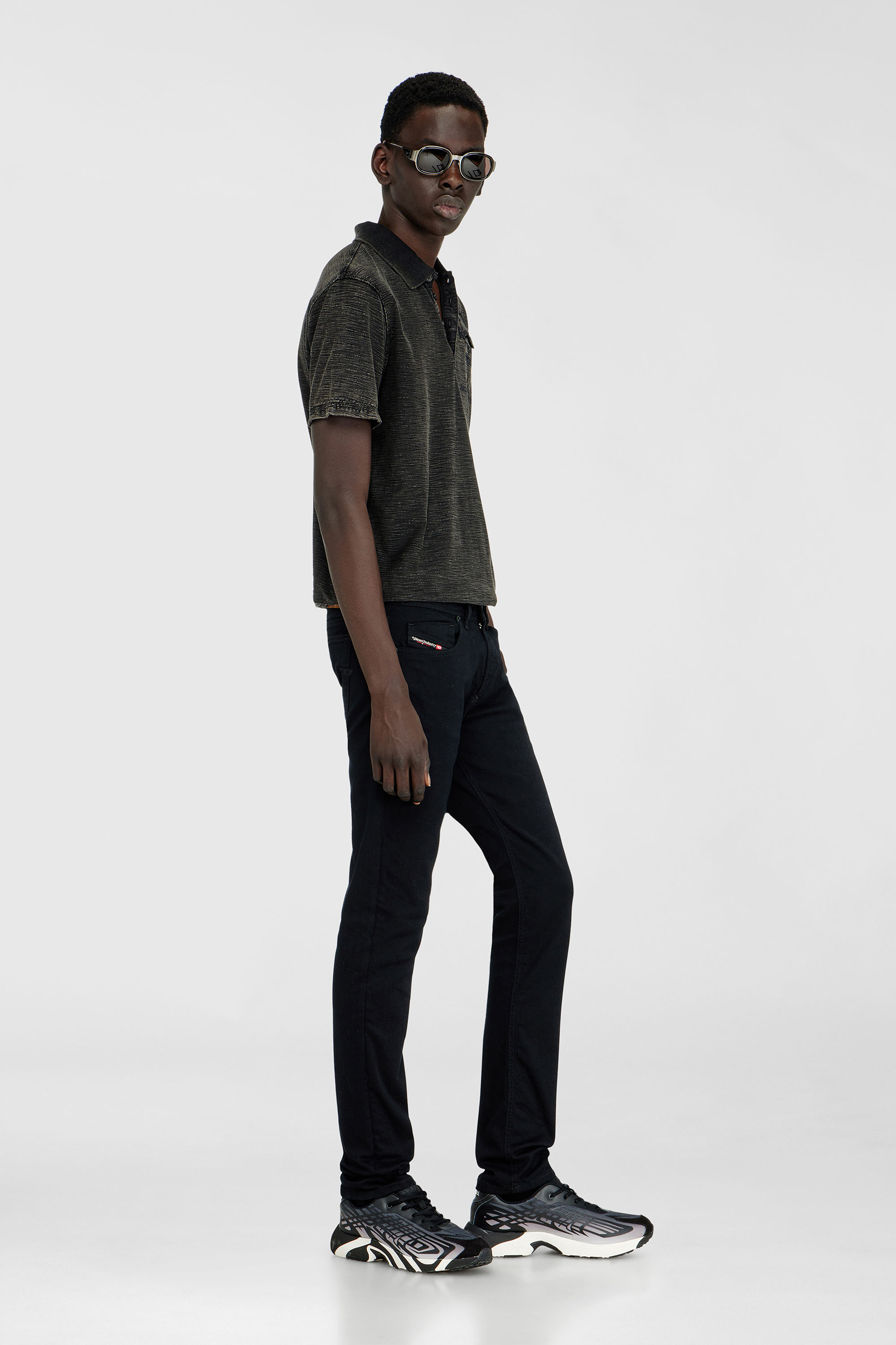 Diesel - Herren Skinny Jeans 1979 Sleenker 09C51, Schwarz/Dunkelgrau - 2