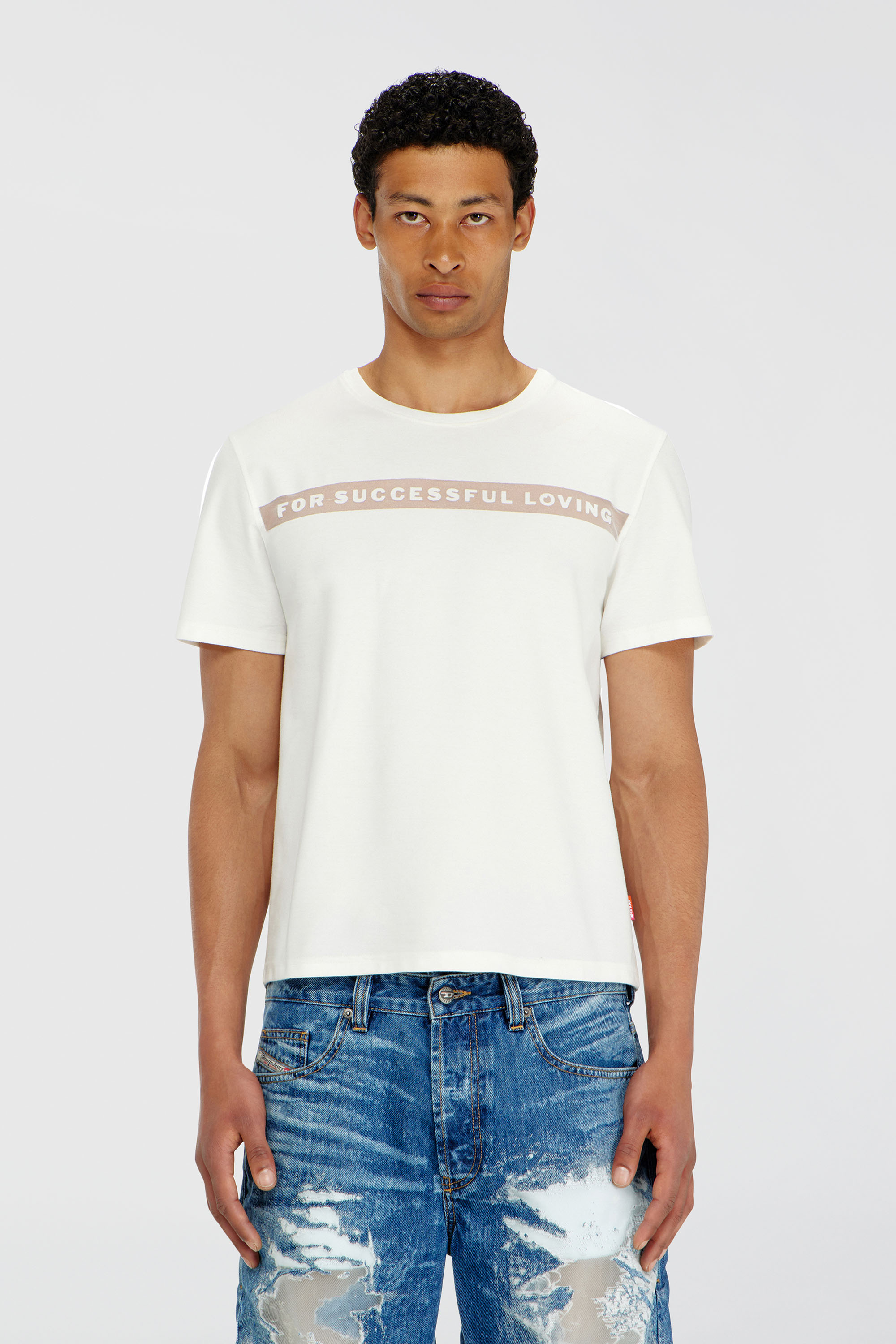 Diesel - PR-T-NOTS-CHI-R, Unisex T-Shirt mit For Successful Loving Logo in Wei&szlig; - 3