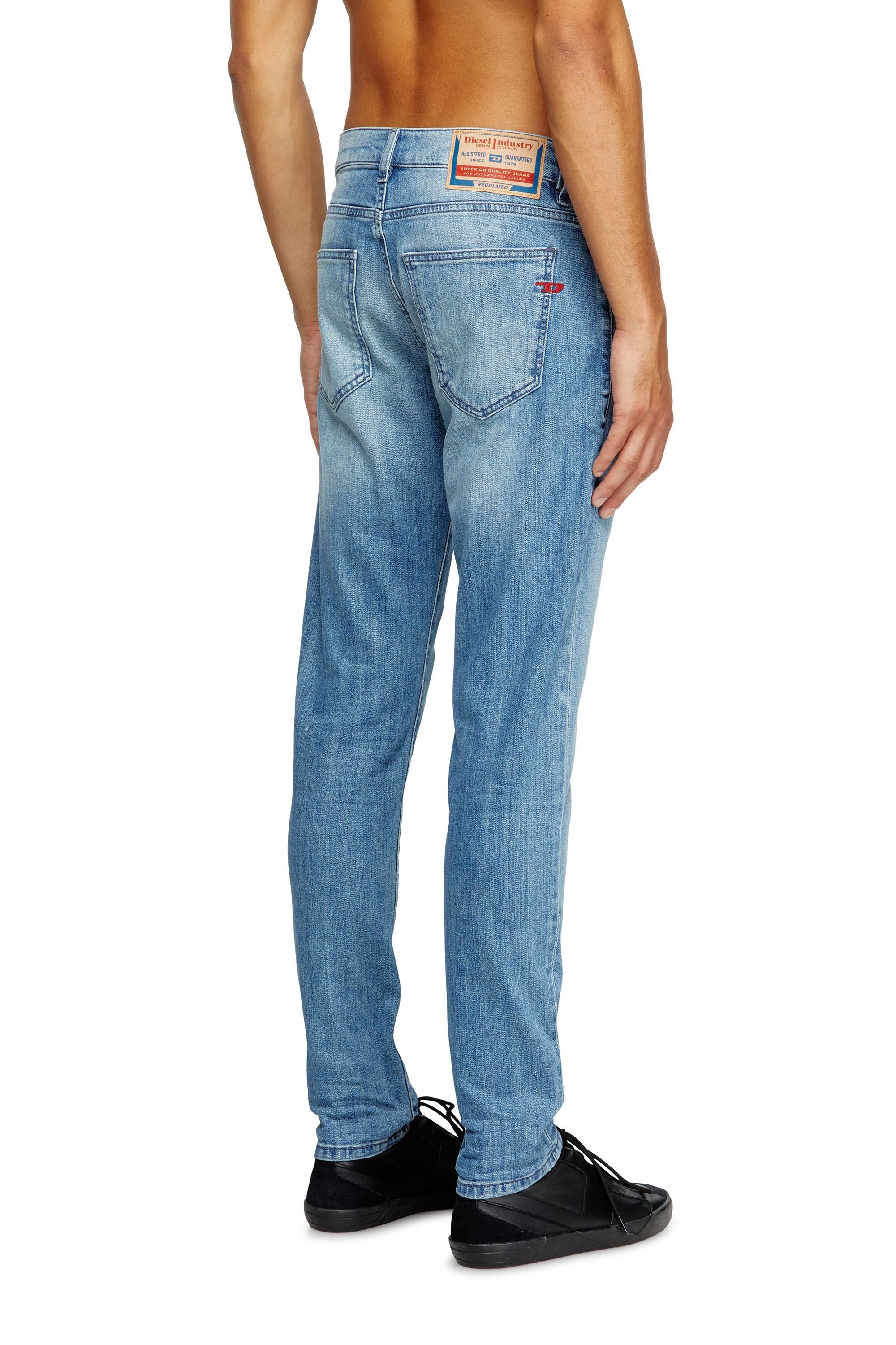 Diesel - Herren Slim Jeans 2019 D-Strukt 0GRDI, Hellblau - 4