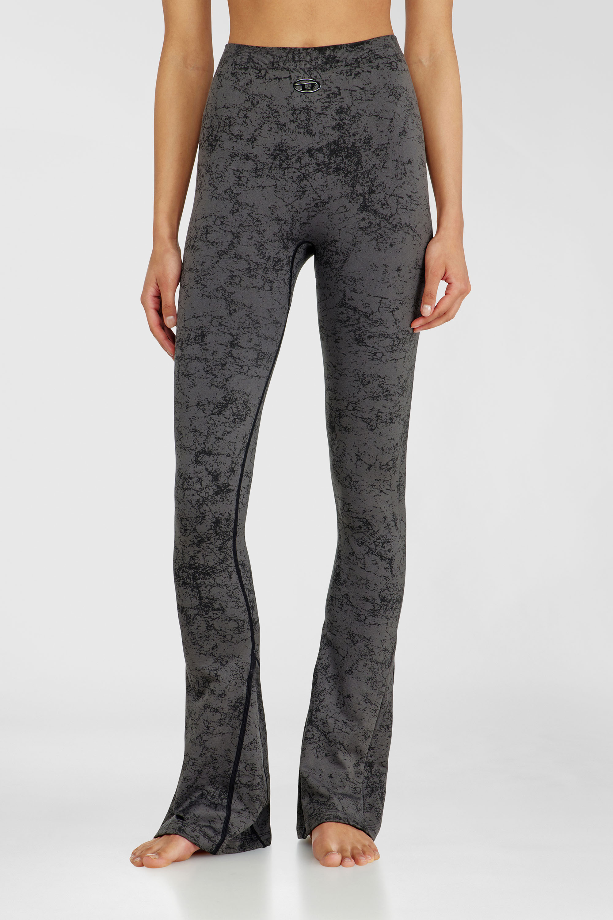 Diesel - CORNELIA-UTLT, Damen Fared leggings mit Utility-Print in Dunkelgrau - 1
