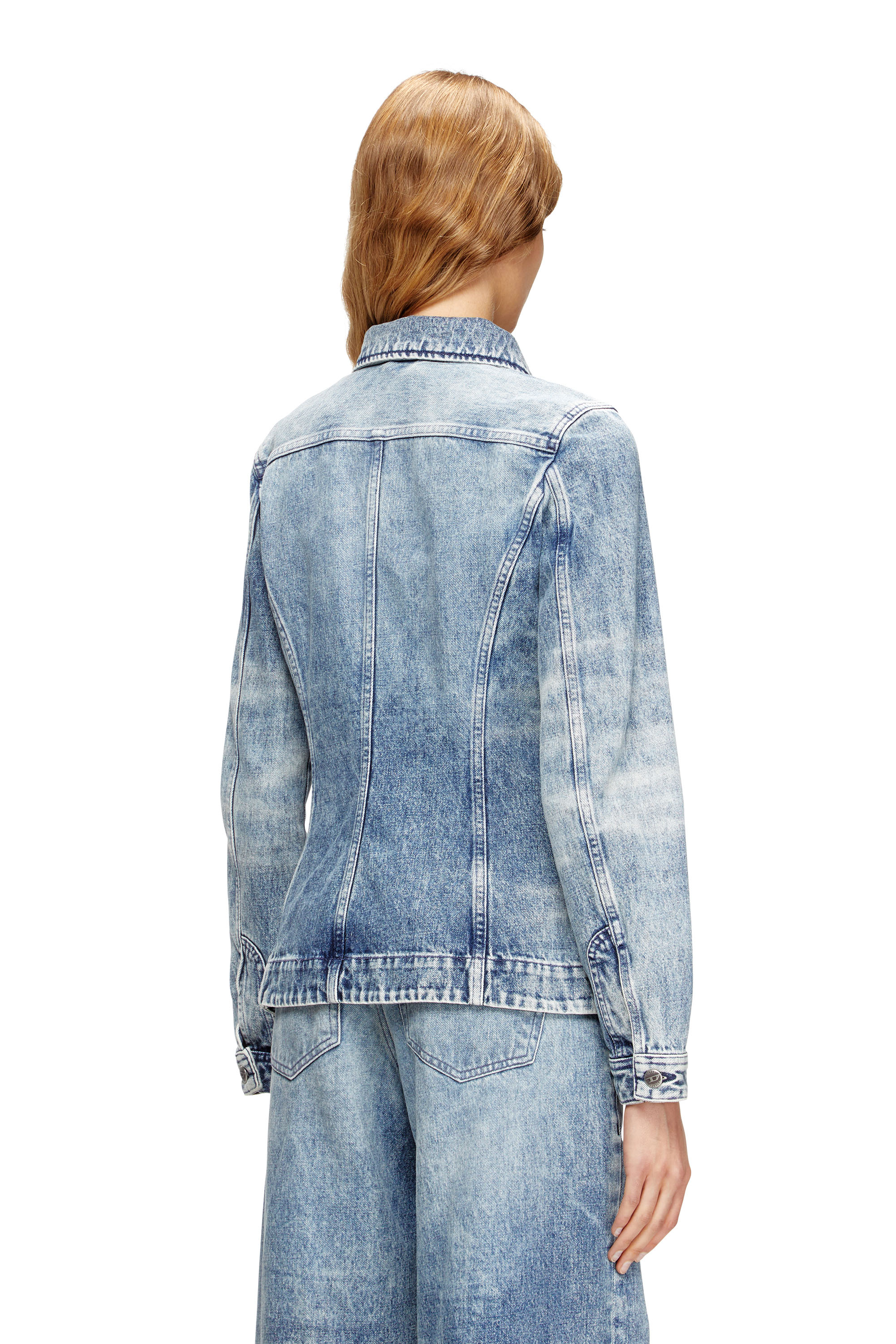 Diesel - DE-KATERIN-FSH, Damen Taillierte Jacke aus gelaserte Baumwolle-Hanf-Denim in Hellblau - 4