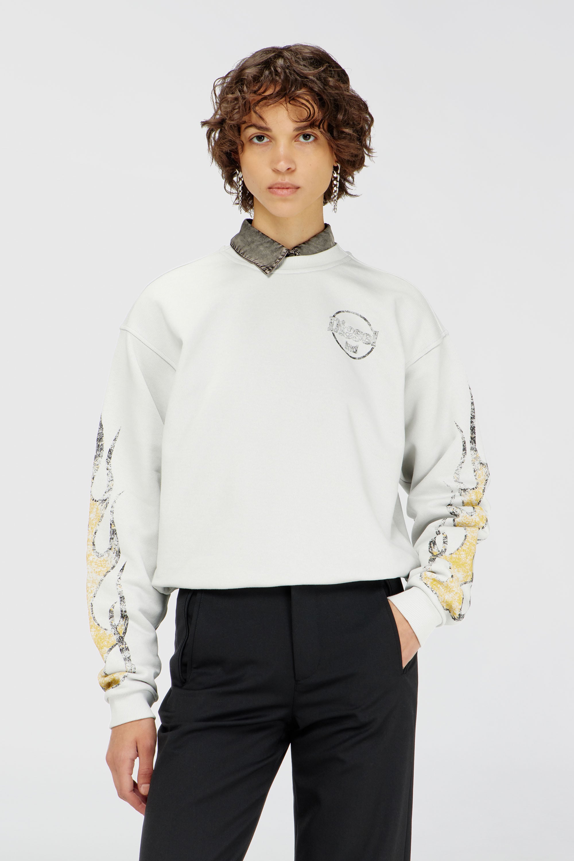 Diesel - F-CREWY-B3, Damen Sweatshirt mit Kordelzugsaum und crack print in Wei&szlig; - 1