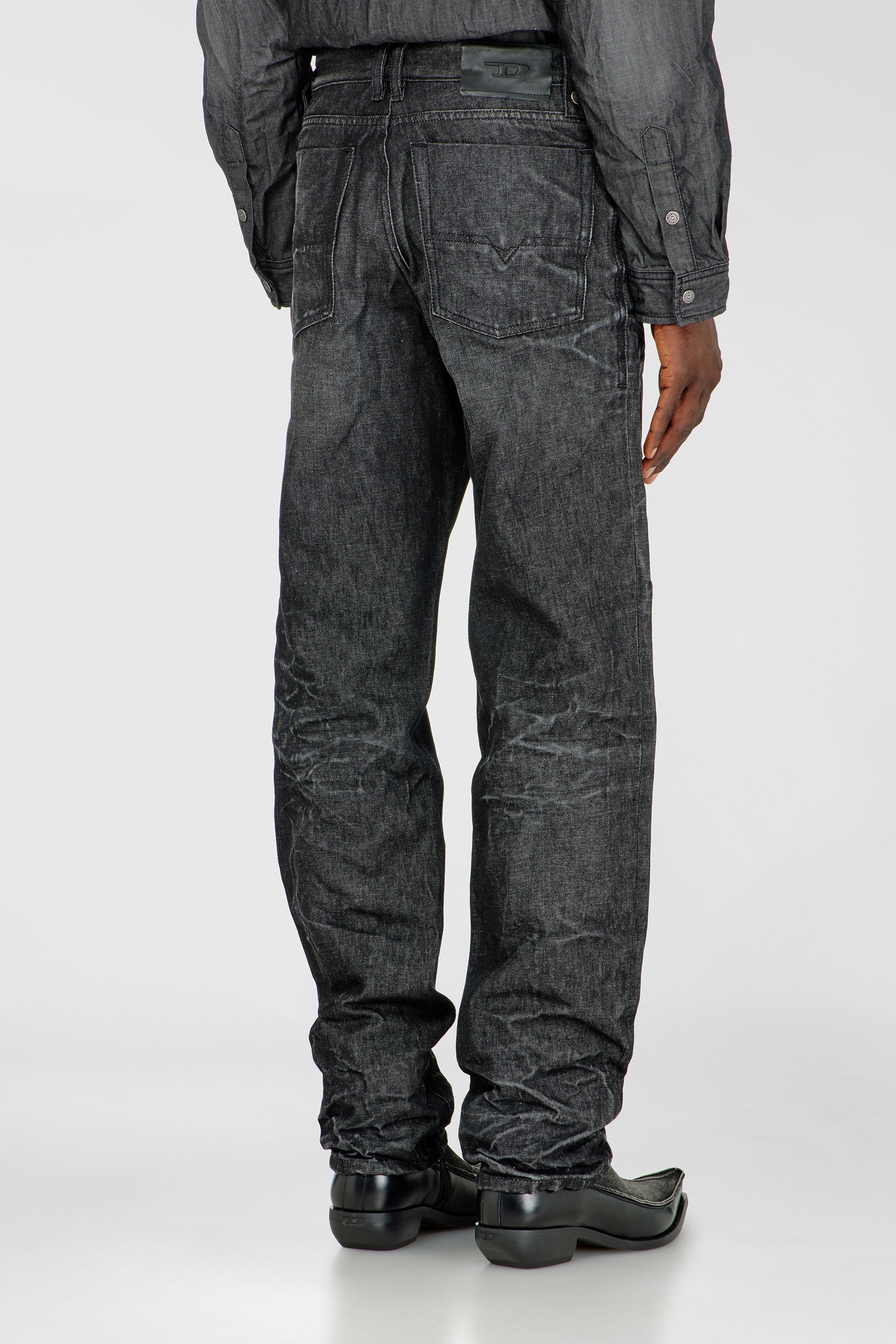 Diesel - Herren Regular Jeans 1991 D-Voeed 09R39, Schwarz/Dunkelgrau - 5