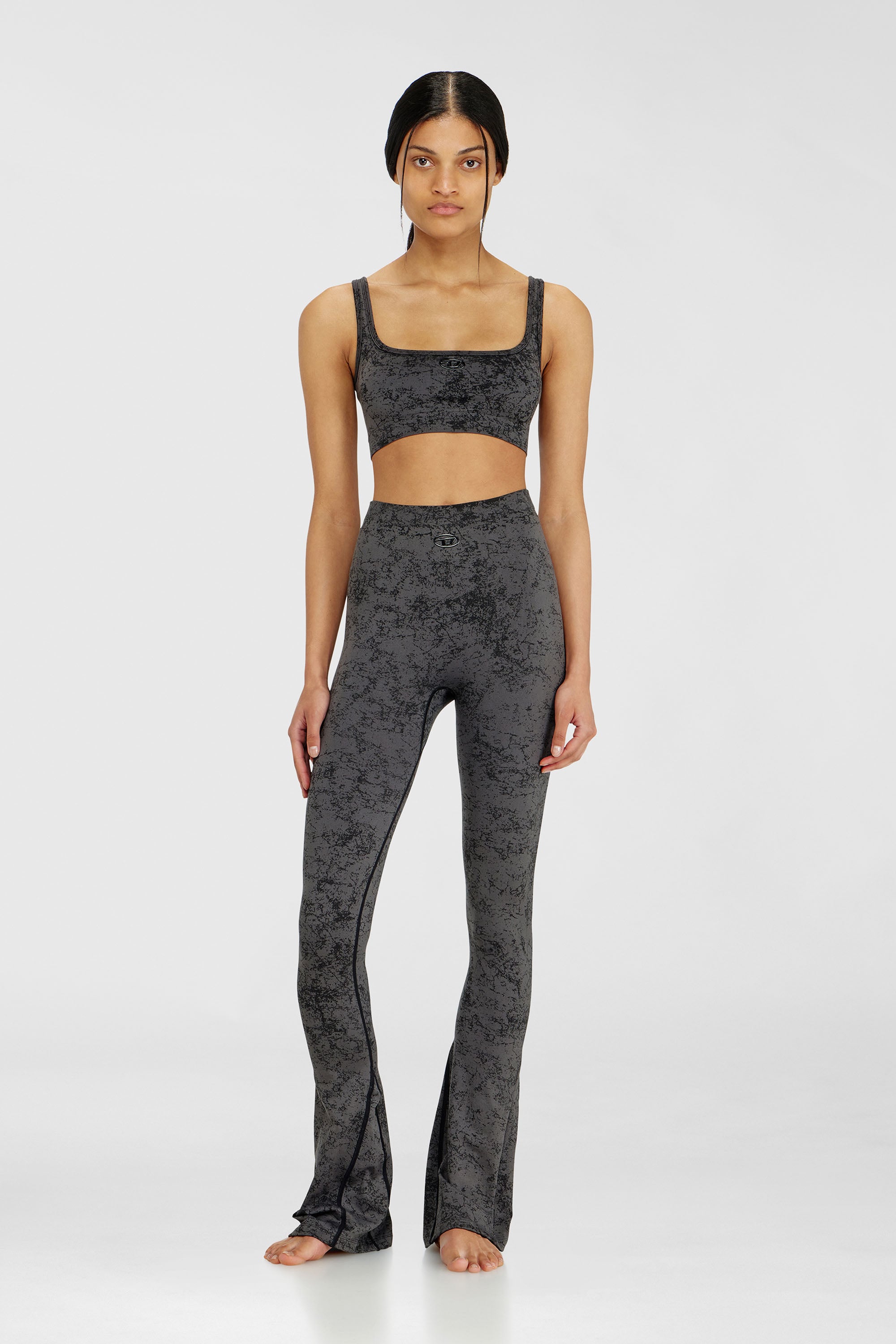 Diesel - HELLA-UTLT, Damen Sport-BH mit Utility-Print in Dunkelgrau - 2