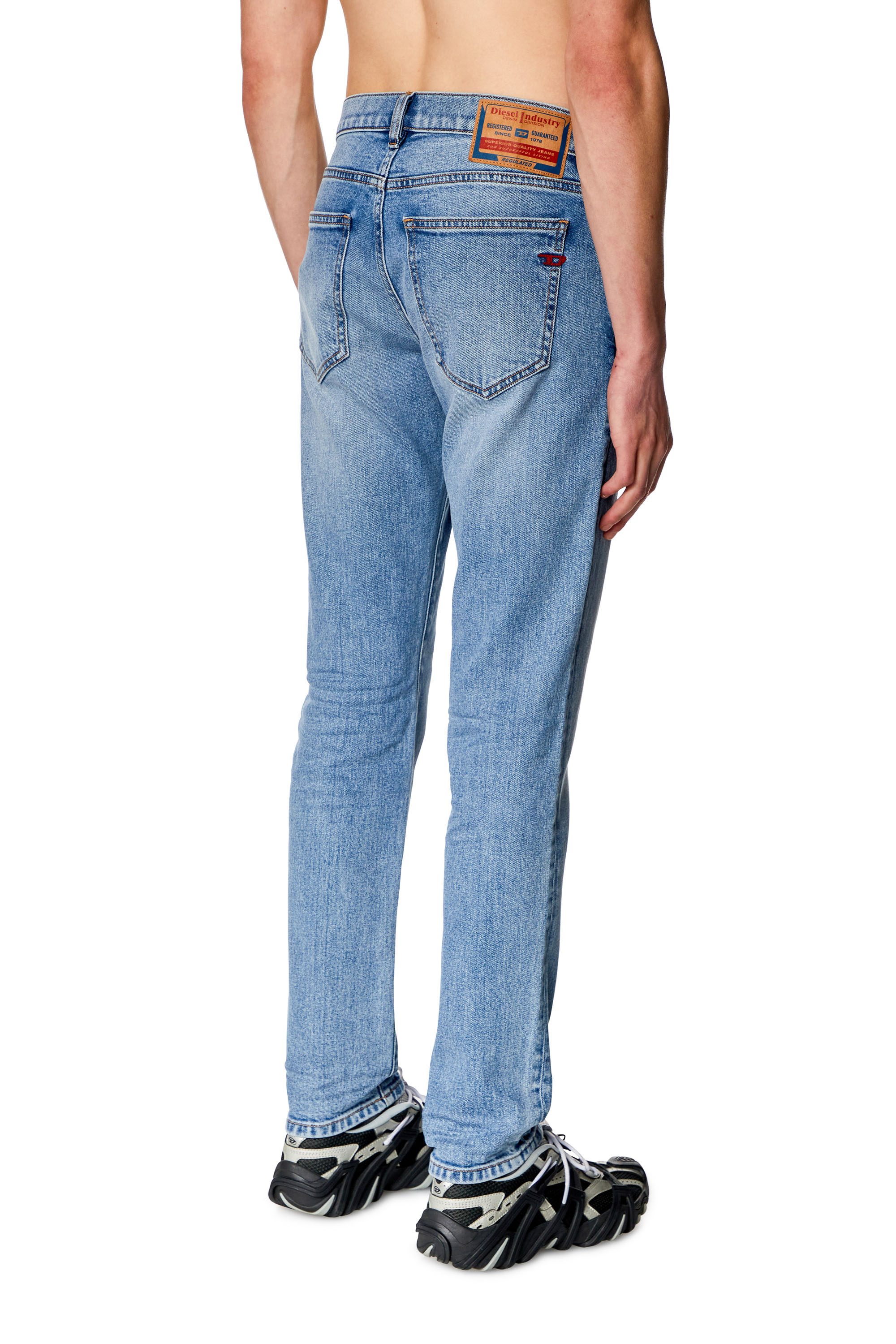 Diesel - Slim Jeans 2019 D-Strukt 0CLAF, Hellblau - Image 2