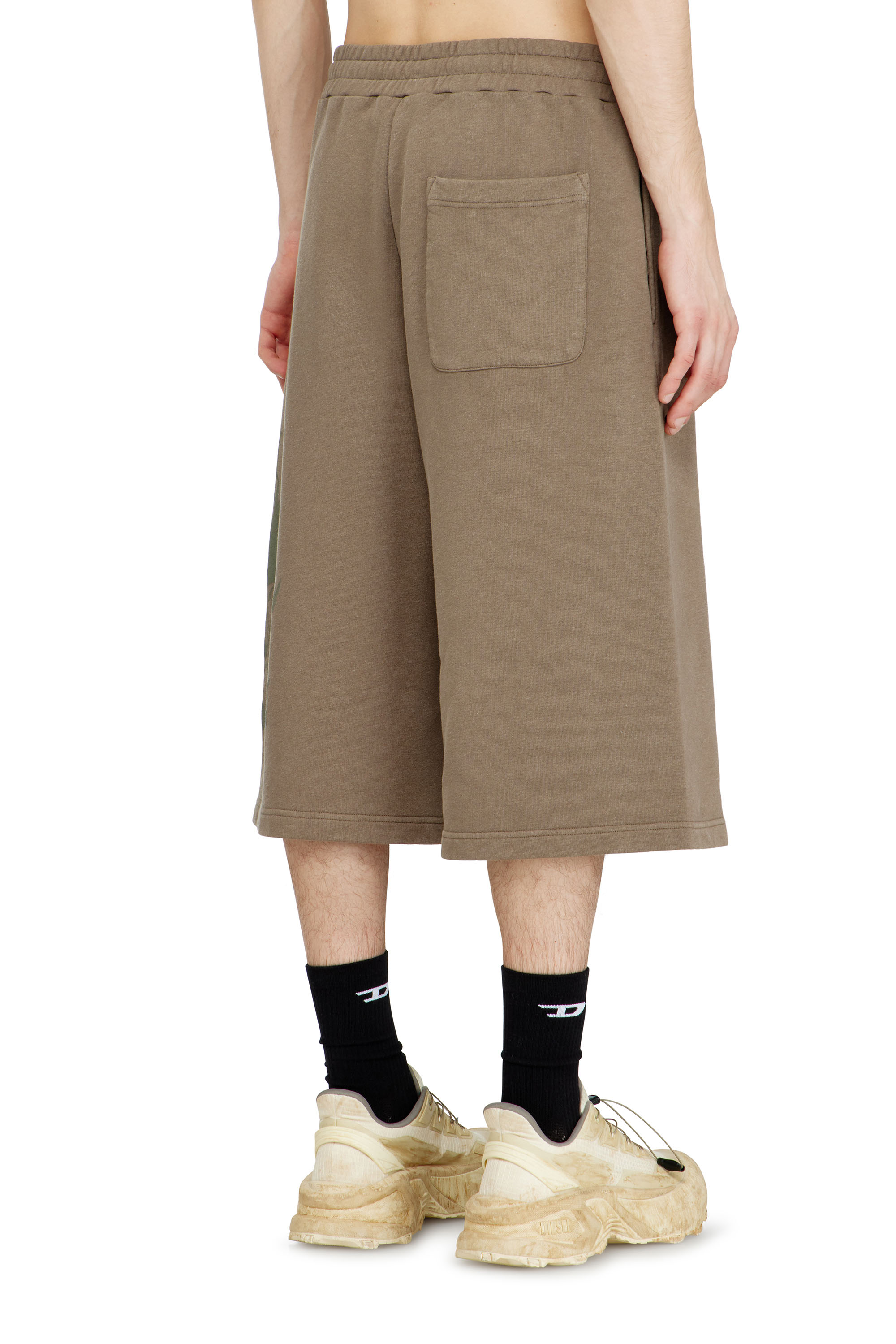 Diesel - P-FROM, Herren Behandelte Longline-Sweathose mit Print in Beige - 4