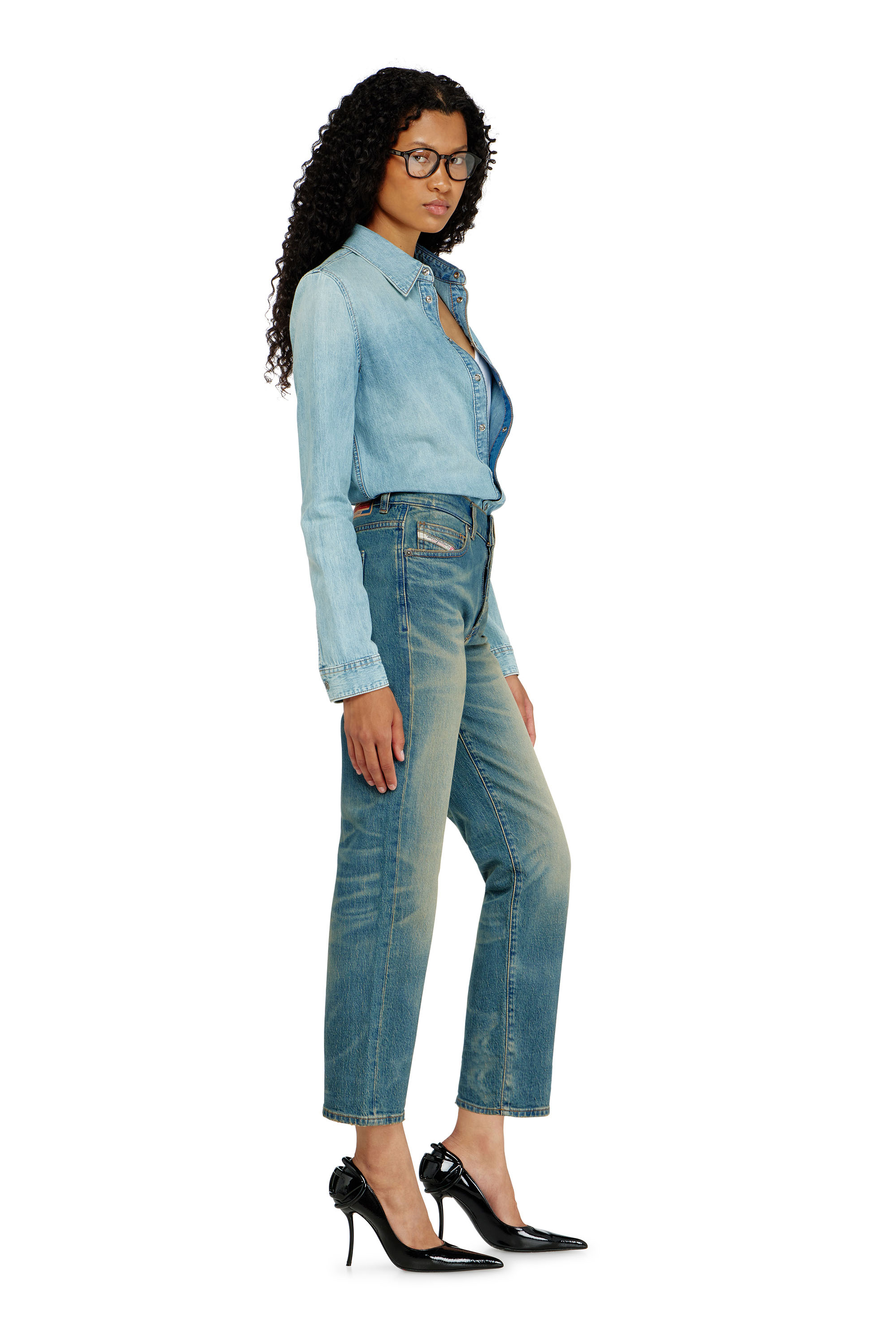 Diesel - Damen Regular Jeans 1981 D-Went 0KBBP, Mittelblau - 2