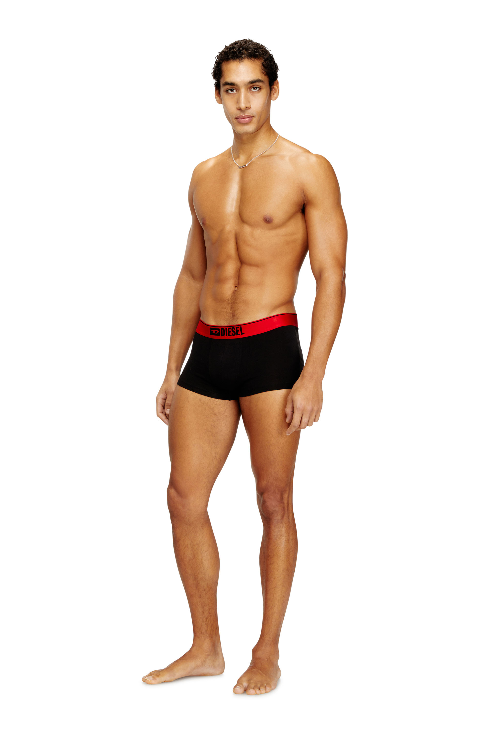 Diesel - UMBX-DAMIENTHREEPACK, Herren Dreierpack Boxershorts mit Allover-Pferdeprint in Schwarz/ Rot - 3