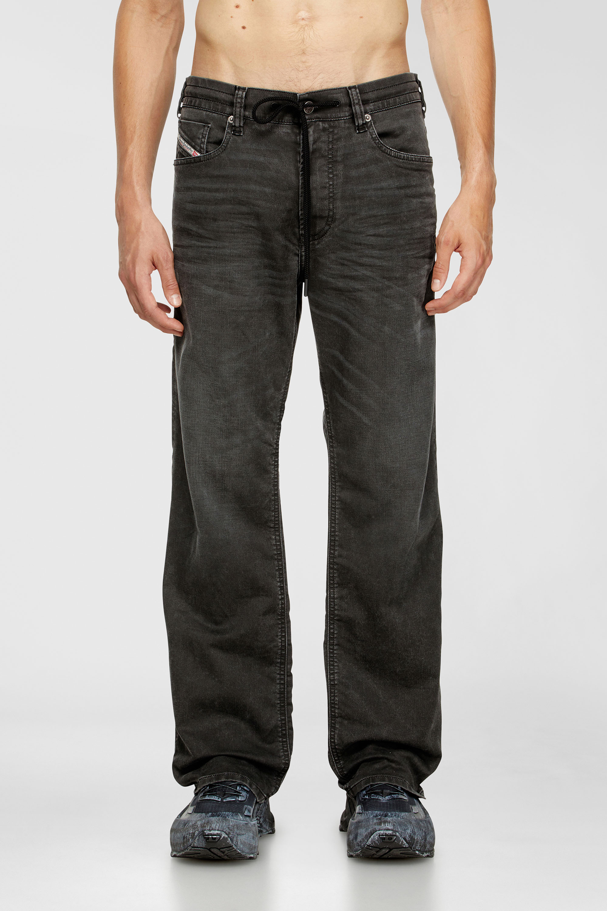 Diesel - Herren Relaxed 2080 D-Reel Joggjeans&reg; 09J75, Schwarz/Dunkelgrau - 2