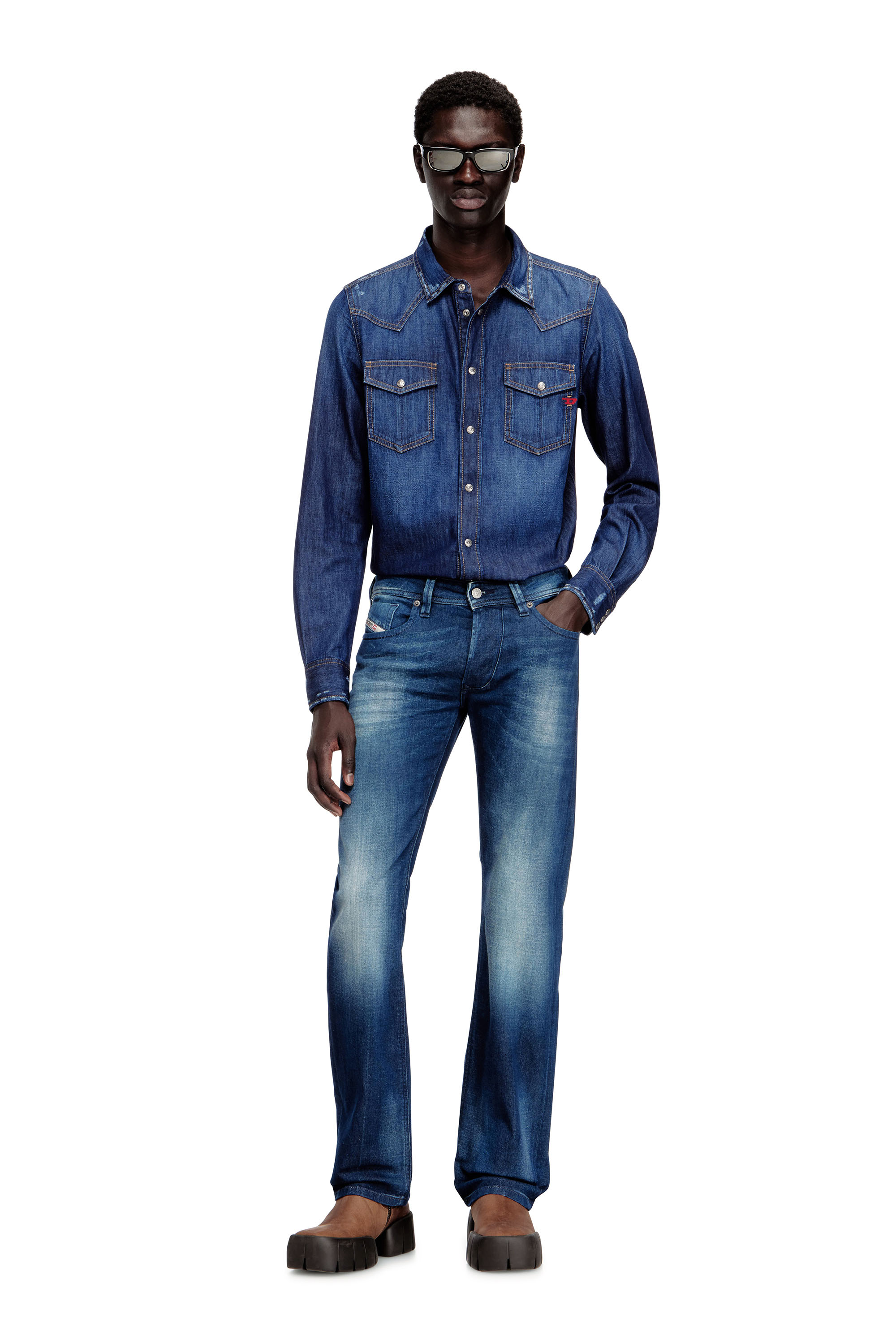 Diesel - D-VEGA, Herren Jeanshemd mit Pattentaschen in Blau - 1