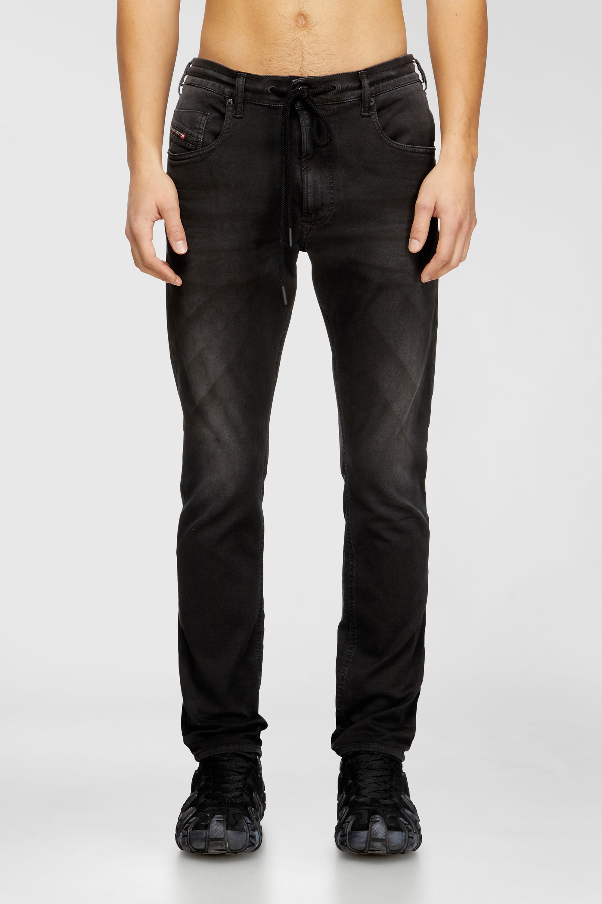 Diesel - Herren Regular 2032 D-Krooley Joggjeans&reg; 0670M, Schwarz - 1