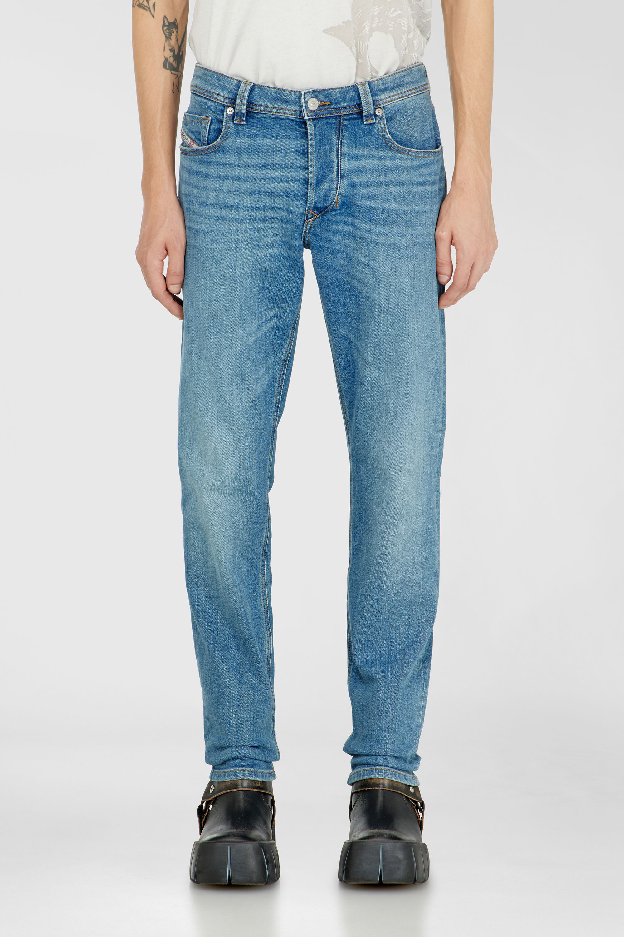 Diesel - Herren Regular Jeans 1986 Larkee-Beex 0KIAL, Hellblau - 1