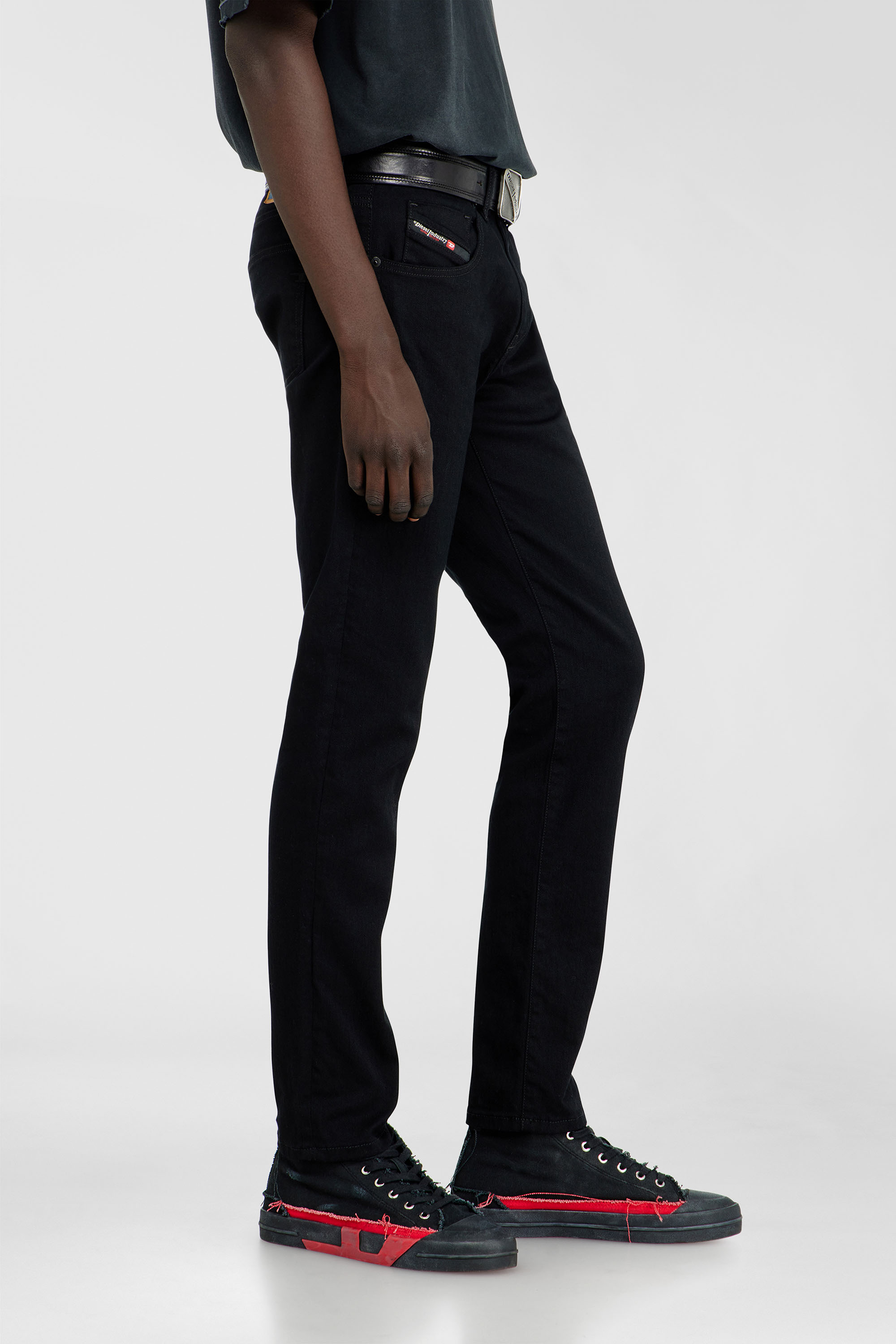 Diesel - Herren Slim Jeans 2019 D-Strukt 069YP, Schwarz/Dunkelgrau - 7