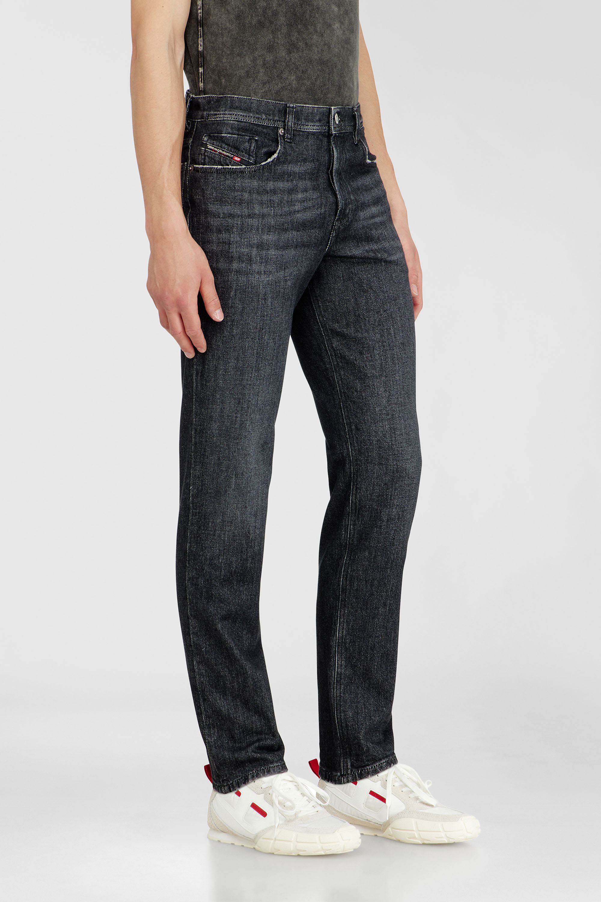 Diesel - Herren Regular Jeans 2023 D-Finitive 09P79, Schwarz/Dunkelgrau - 7