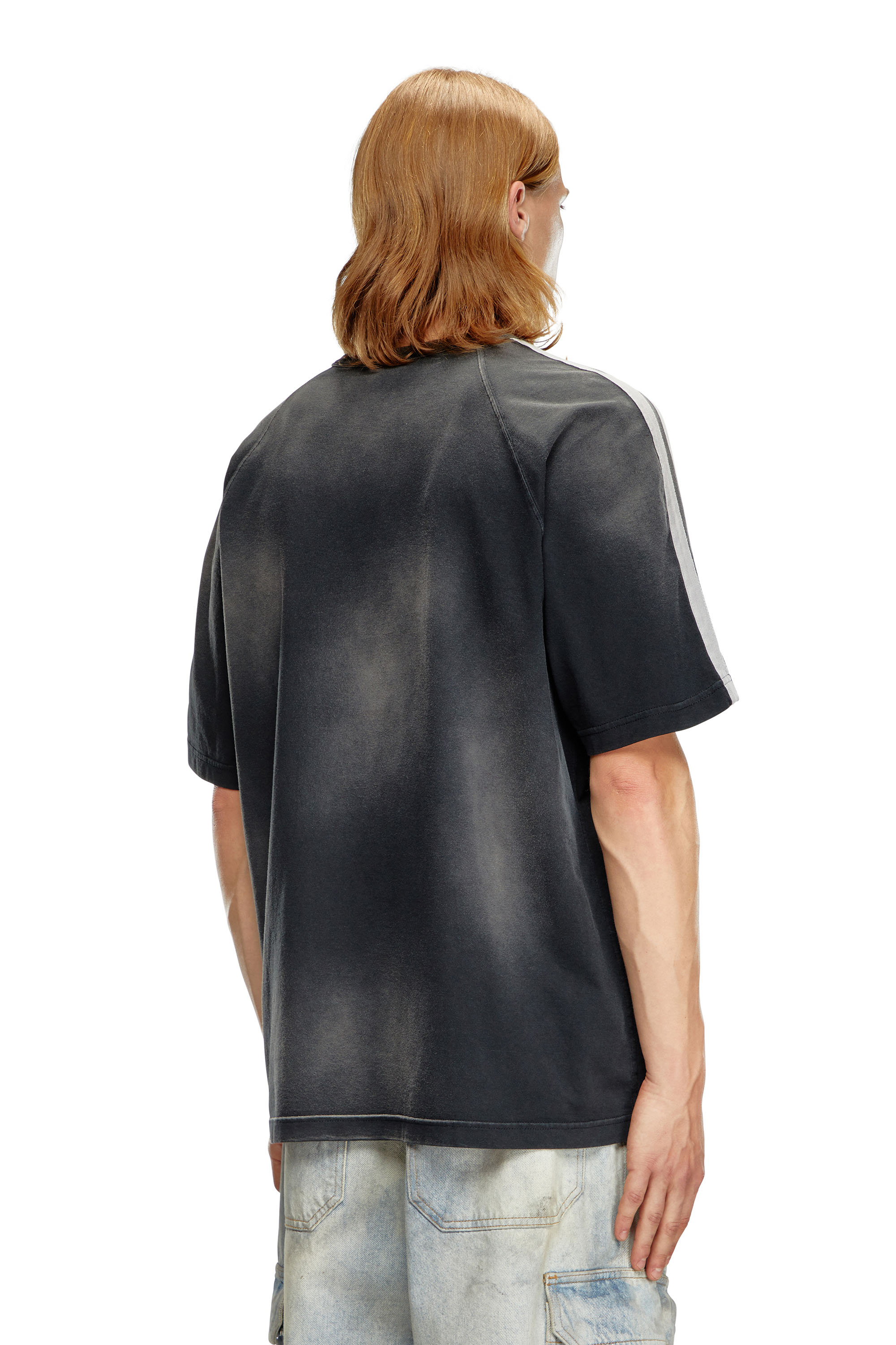 Diesel - T-ROXT-STRIPE, Herren Verblasstes T-Shirt mit aufgeflocktem Logo-Print in Schwarz - Image 4
