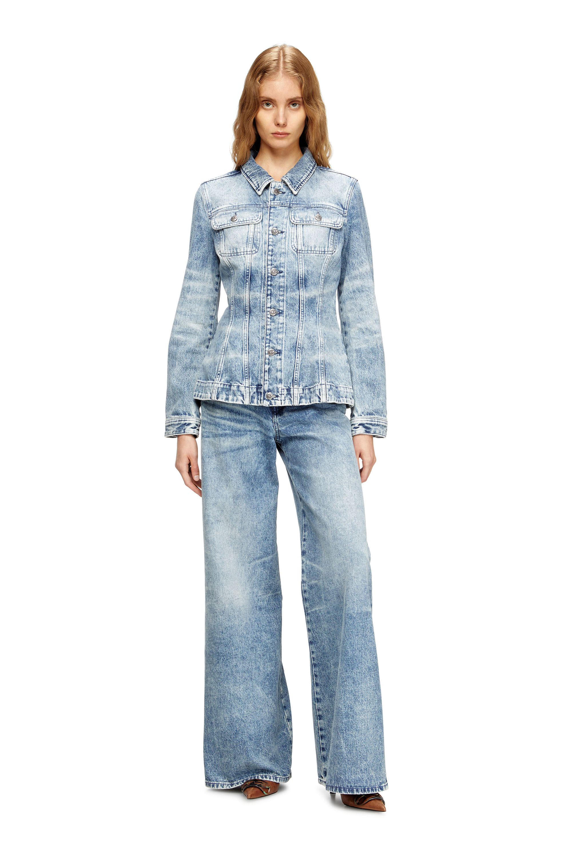 Diesel - DE-KATERIN-FSH, Damen Taillierte Jacke aus gelaserte Baumwolle-Hanf-Denim in Hellblau - 2