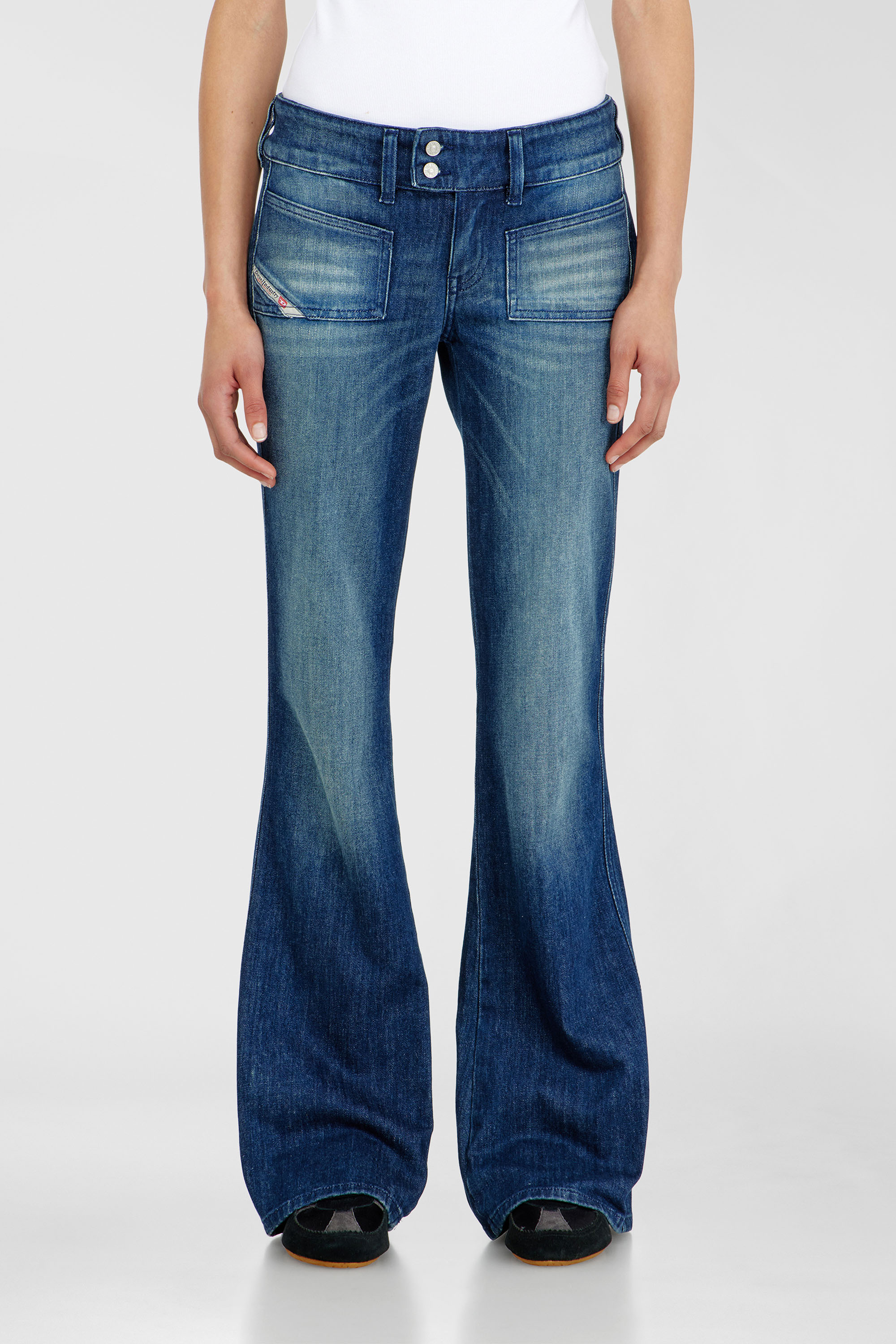 Diesel - Damen Bootcut Jeans D-Hush 0KBBR, Dunkelblau - 1
