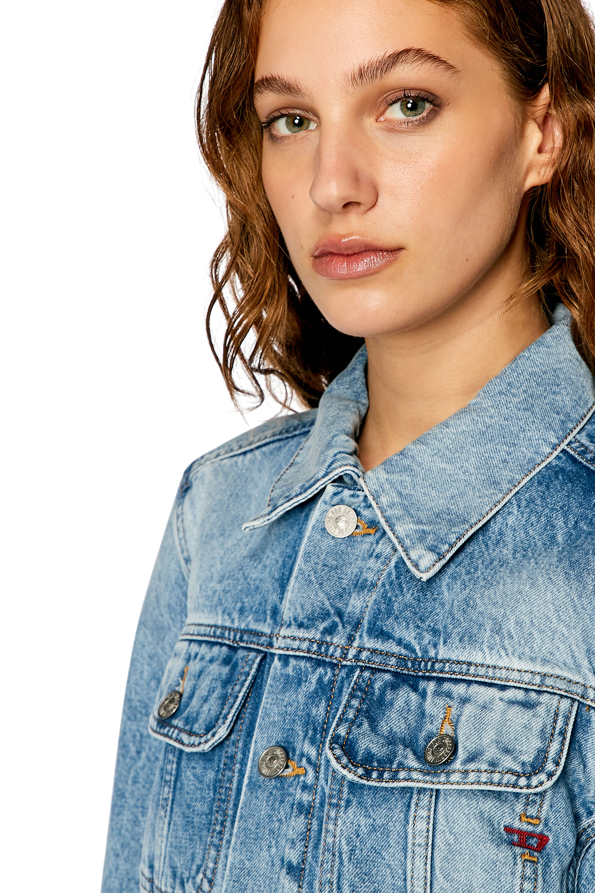 Diesel - DE-BONNY, Damen Truckerjacke aus Denim in Hellblau - 4