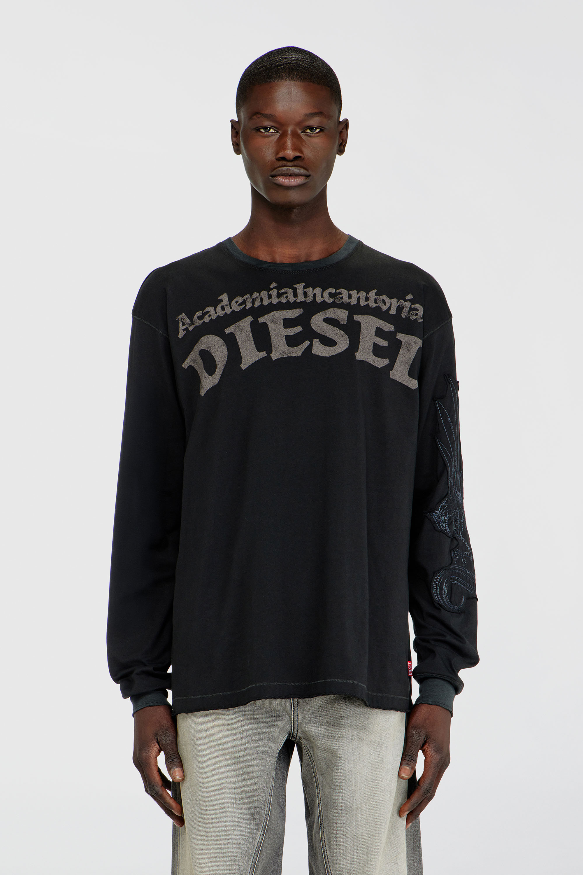 Diesel - T-NORM-LS-AA3, Herren Langarm-T-Shirt mit Prints und Patches in Schwarz - 1