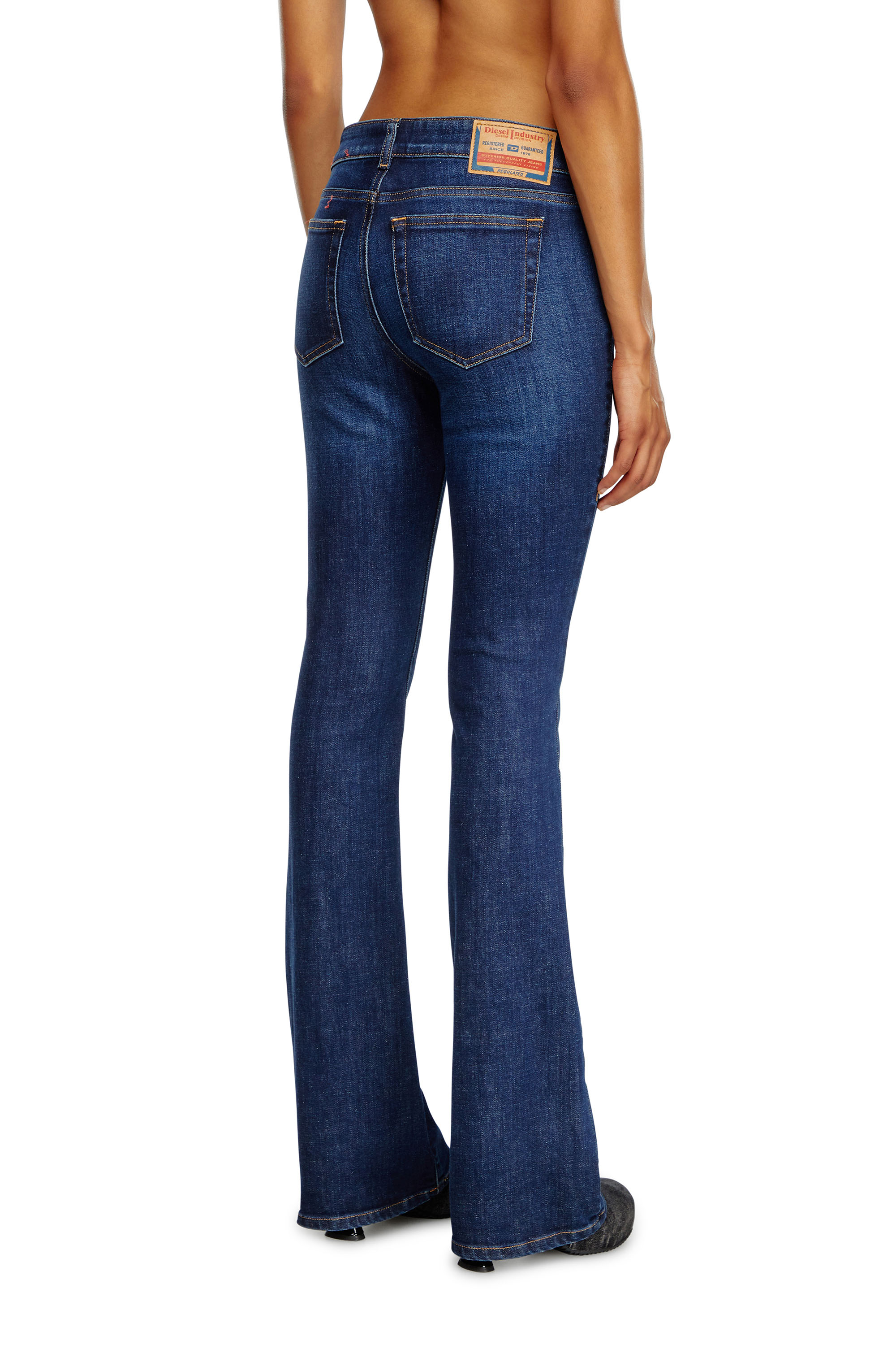 Diesel - 1969 D-EBBEY 09B90 Bootcut and Flare Jeans, Dunkelblau - Image 3