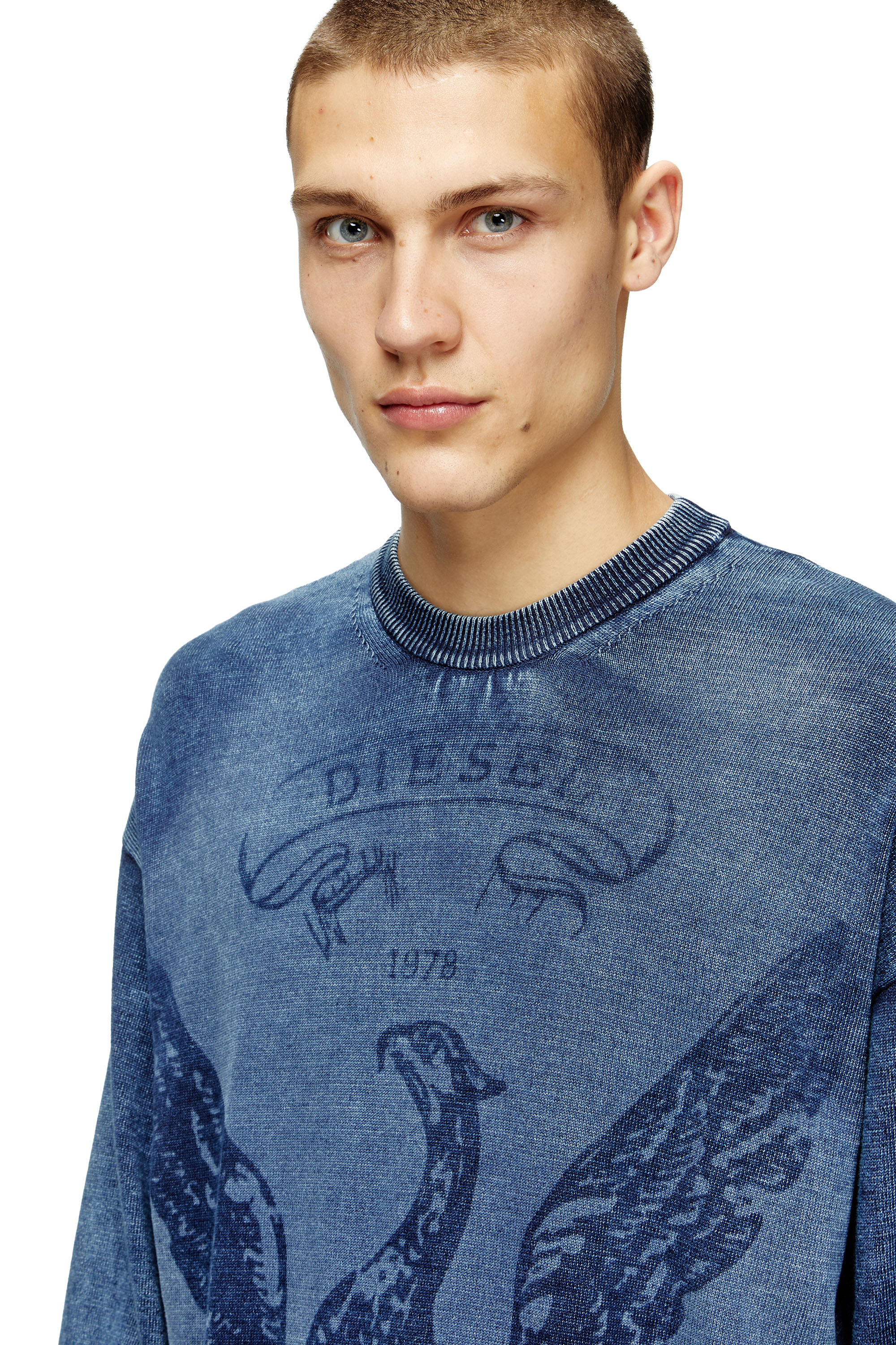 Diesel - K-FENICOL, Herren Indigo-Pullover mit Phoenix-Logo in Blau - 5