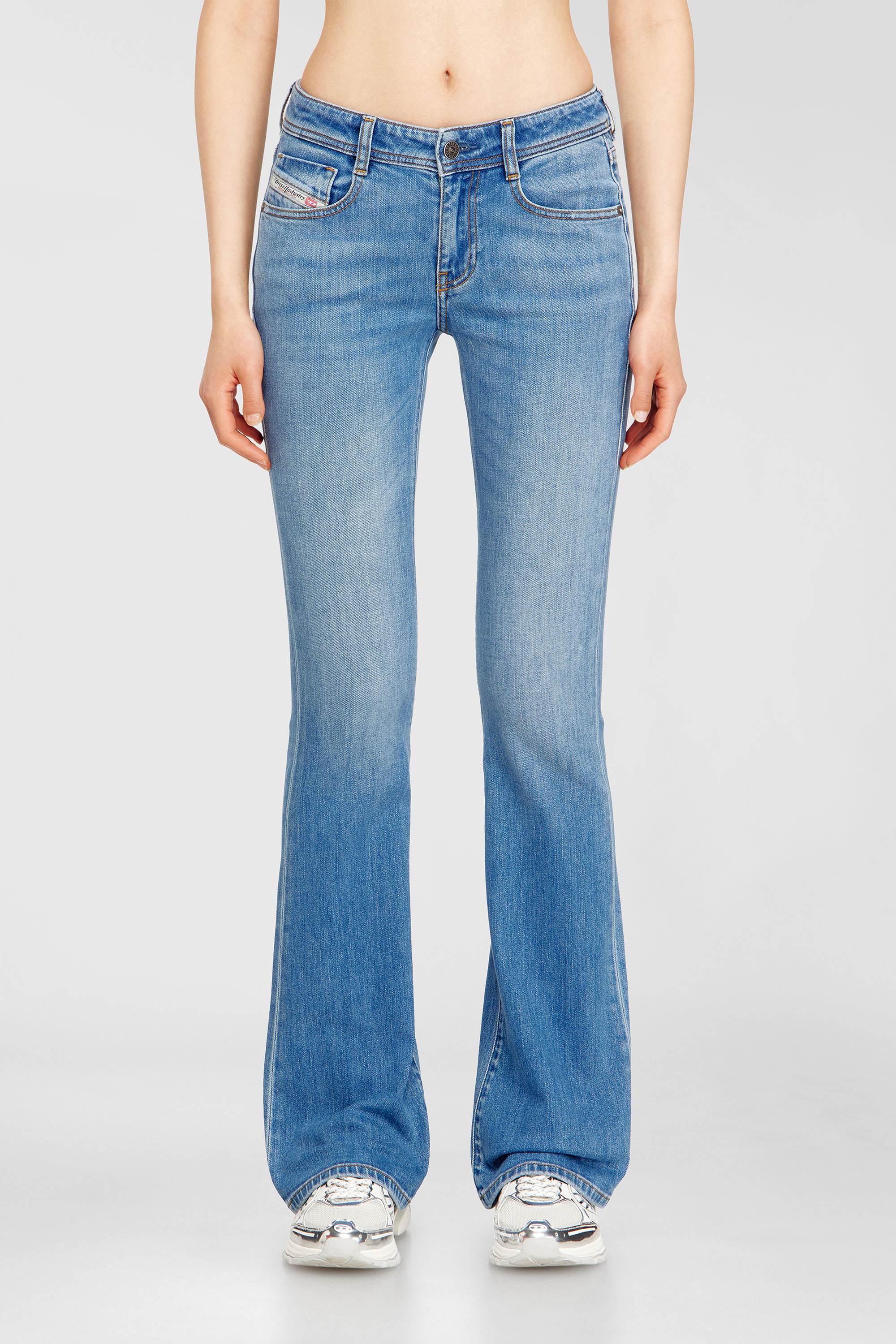 Diesel - Damen Bootcut Jeans 1969 D-Ebbey 0ADBH, Hellblau - 1