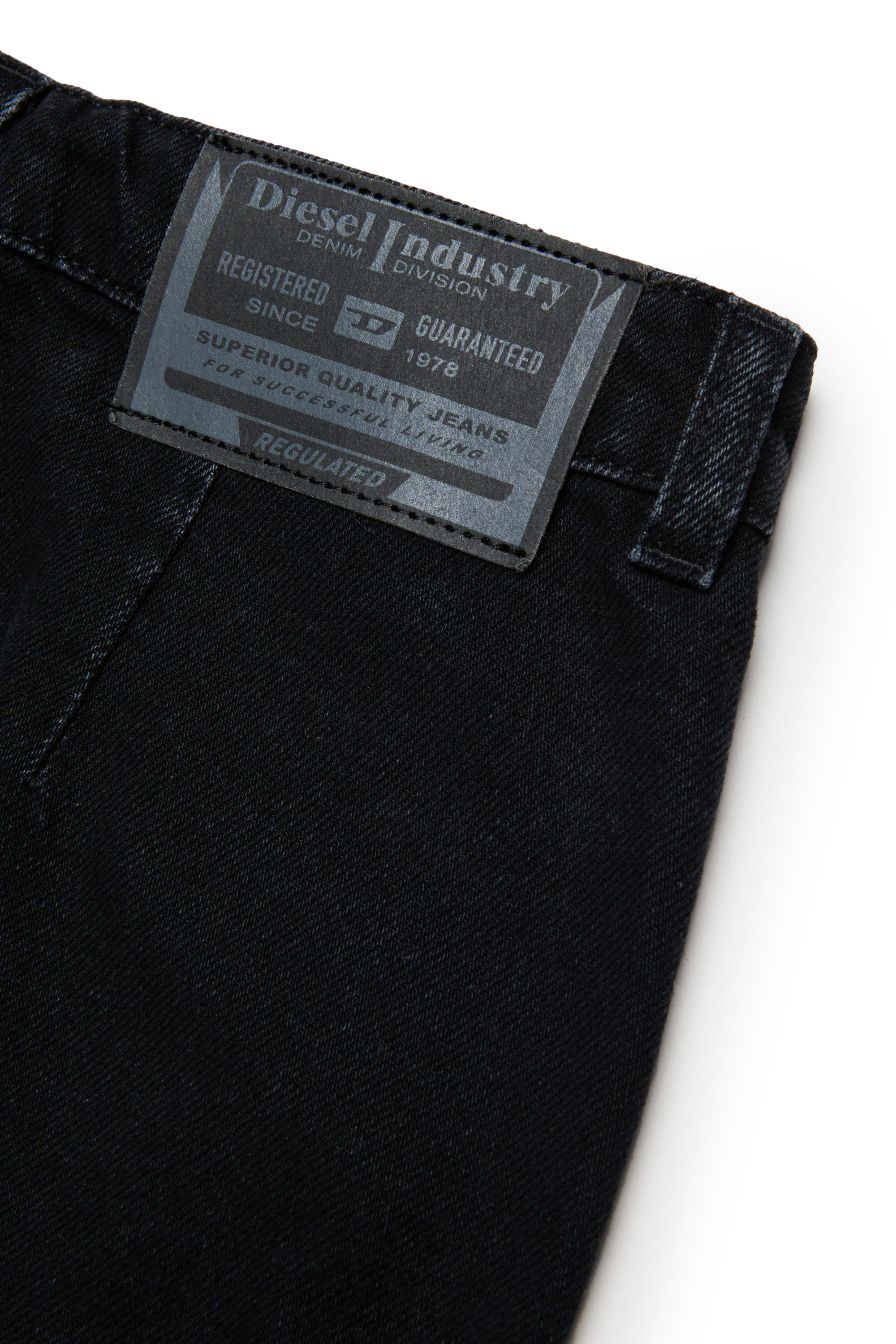 Diesel - GEARD, Woman's Denim mini skirt with curved hem in Black/Dark grey - 4