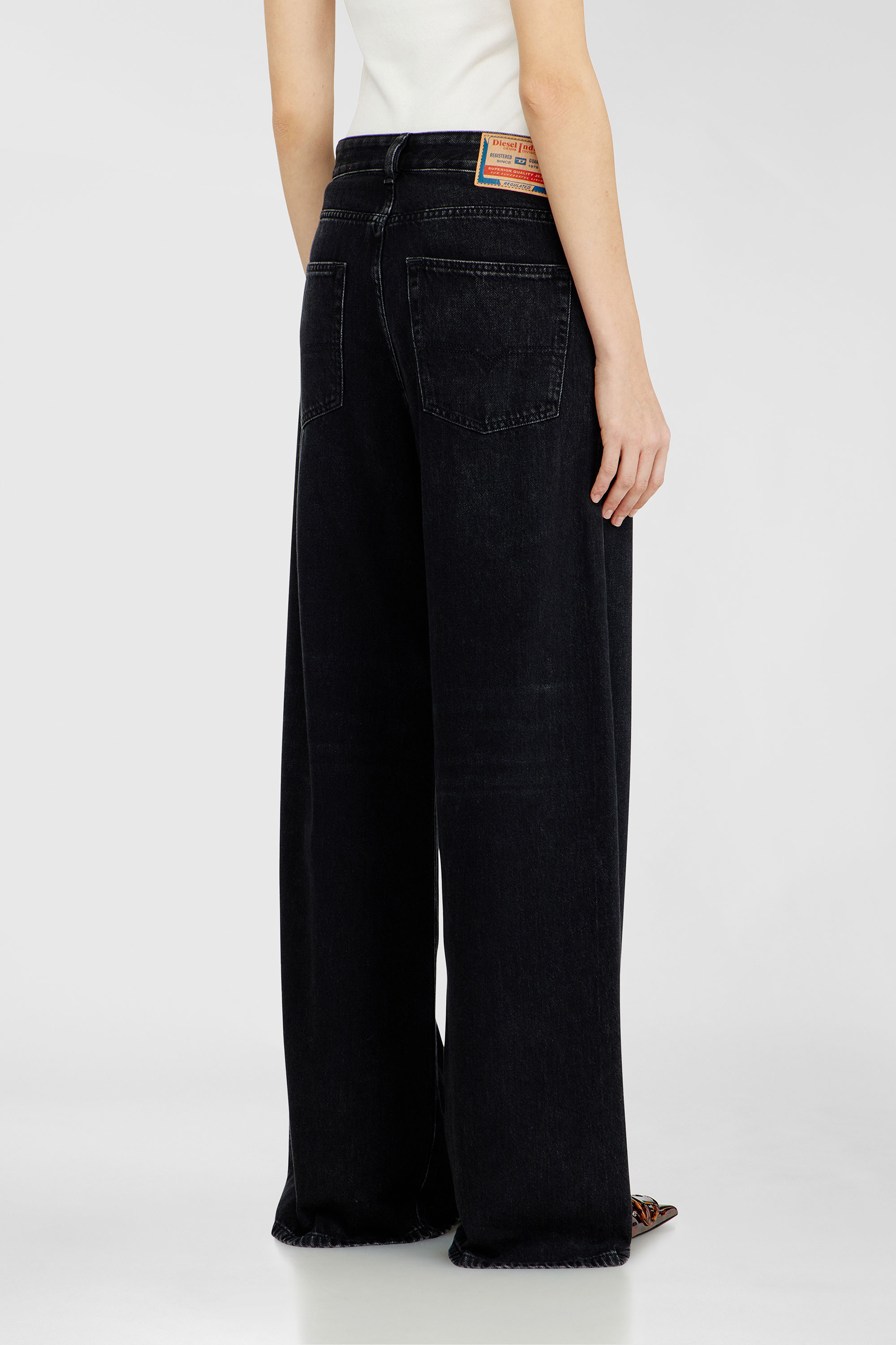 Diesel - Unisex Relaxed Jeans 1996 D-Sire 09P09, Schwarz/Dunkelgrau - 5
