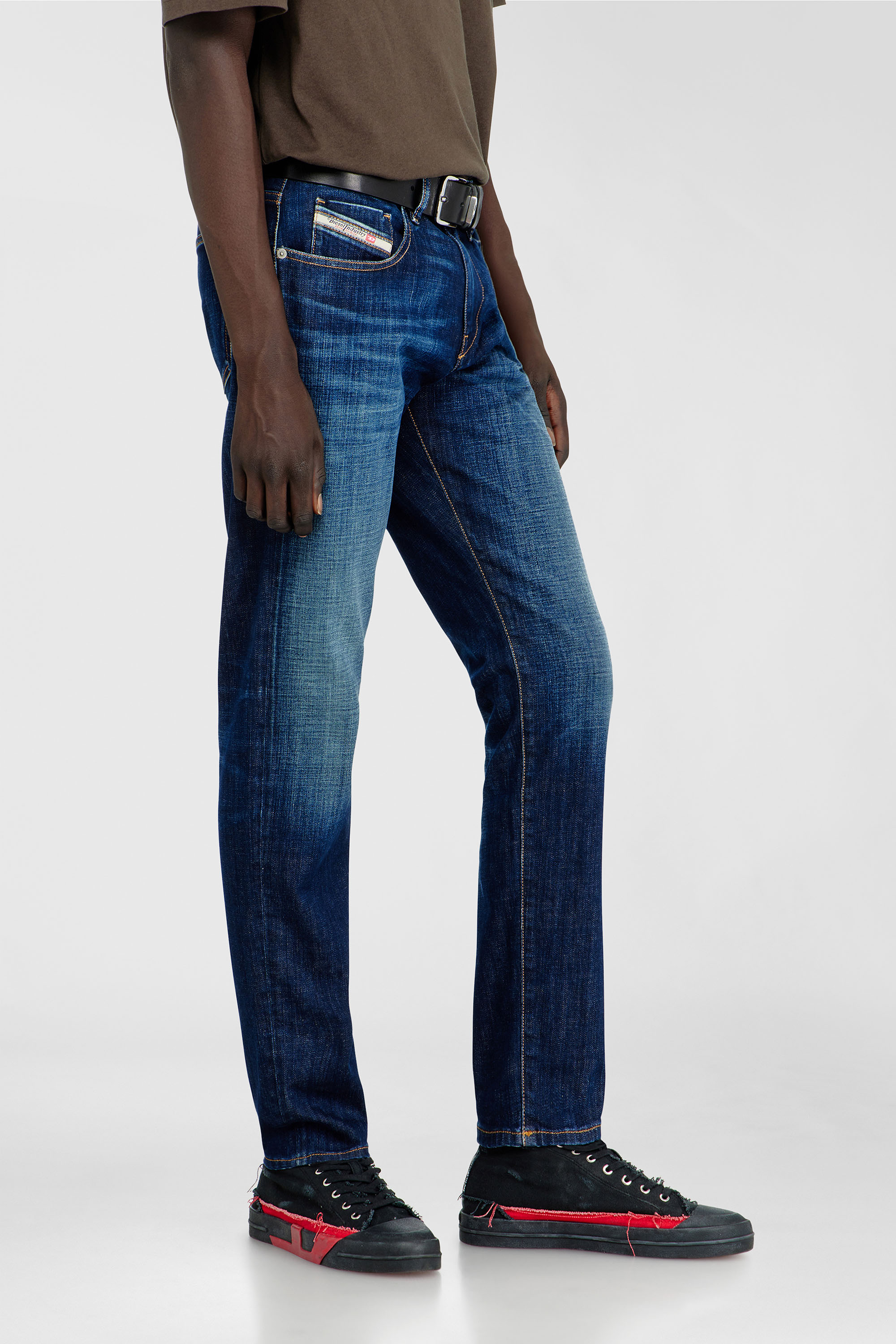 Diesel - Herren Slim Jeans 2019 D-Strukt 09L61, Mittelblau - 7