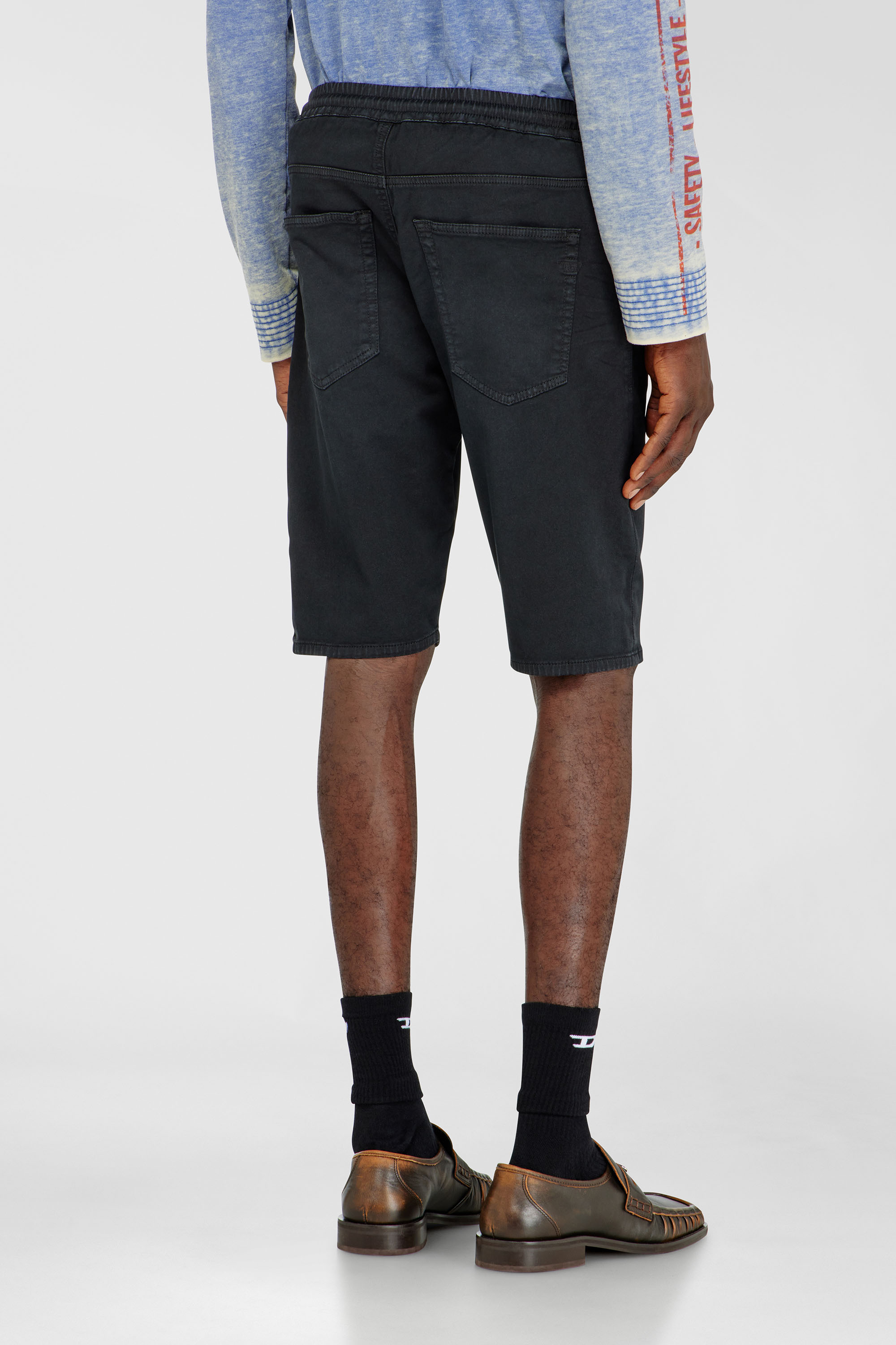 Diesel - 2033 D-KROOLEY-SHORT JOGG, Herren Chinoshorts aus JoggJeans in Schwarz - 4