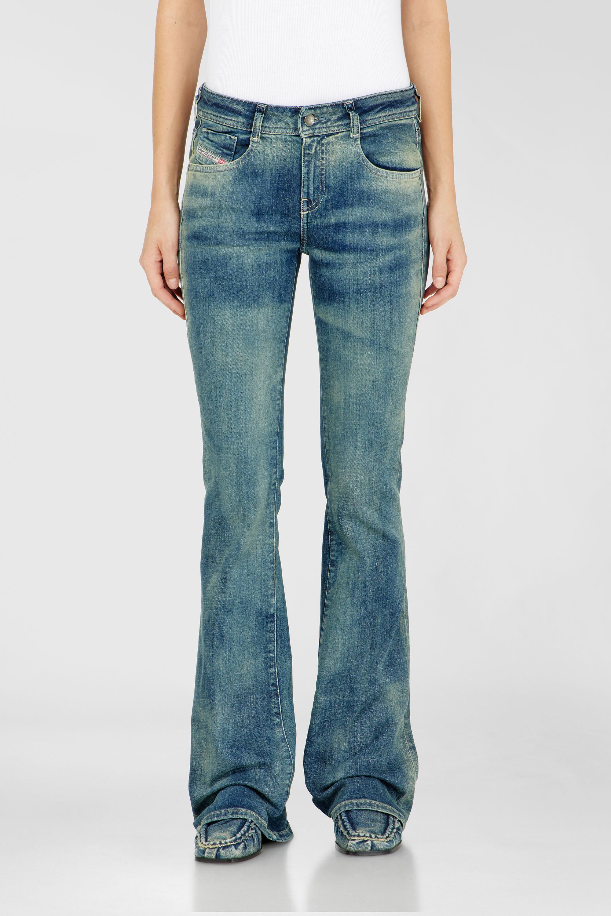 Diesel - Damen Bootcut Jeans 1969 D-Ebbey 09P41, Mittelblau - 2