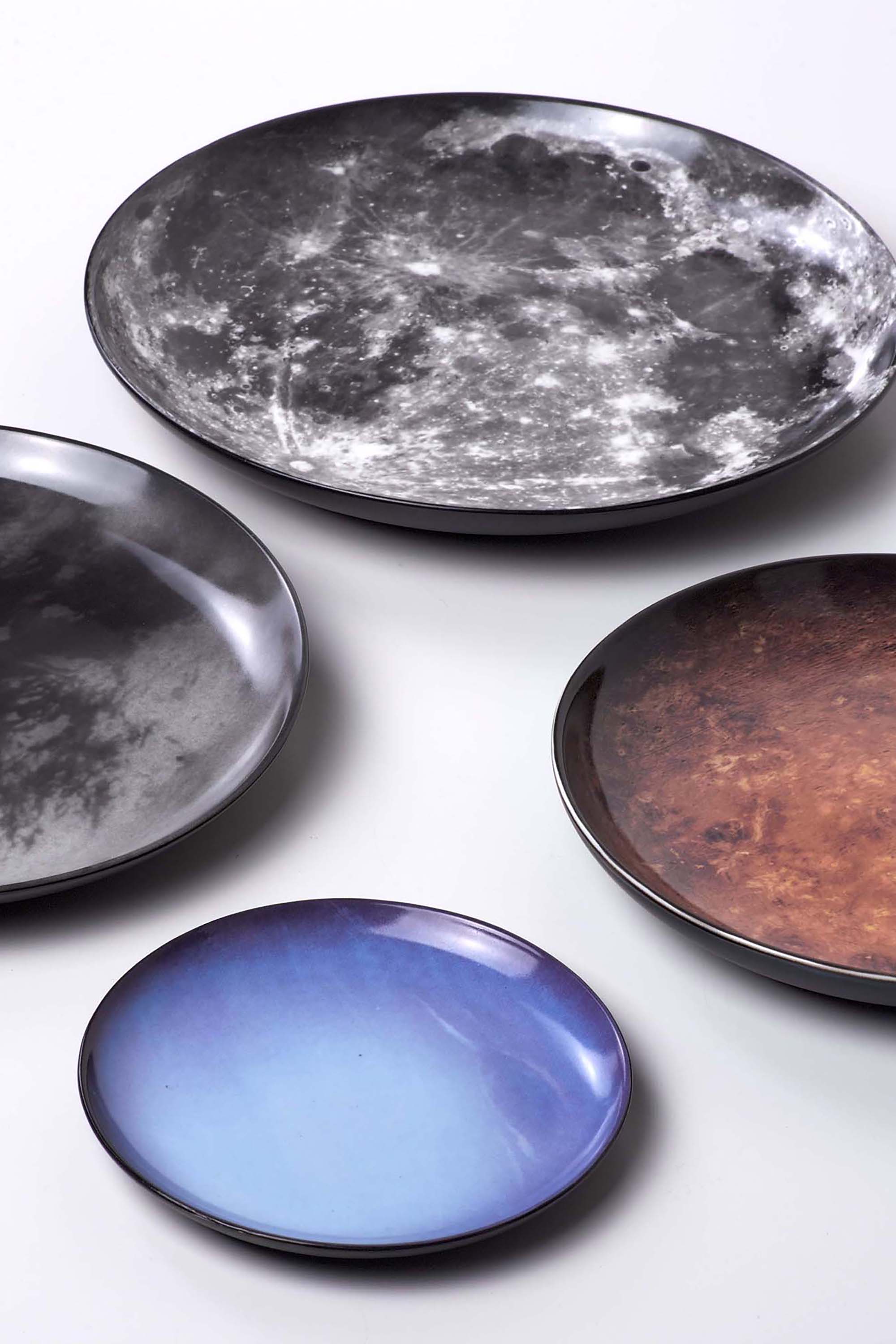 Diesel - 10823 COSMIC DINER, Unisex Essteller aus Porzellan „Mars“ in Karottenfarbig - 2