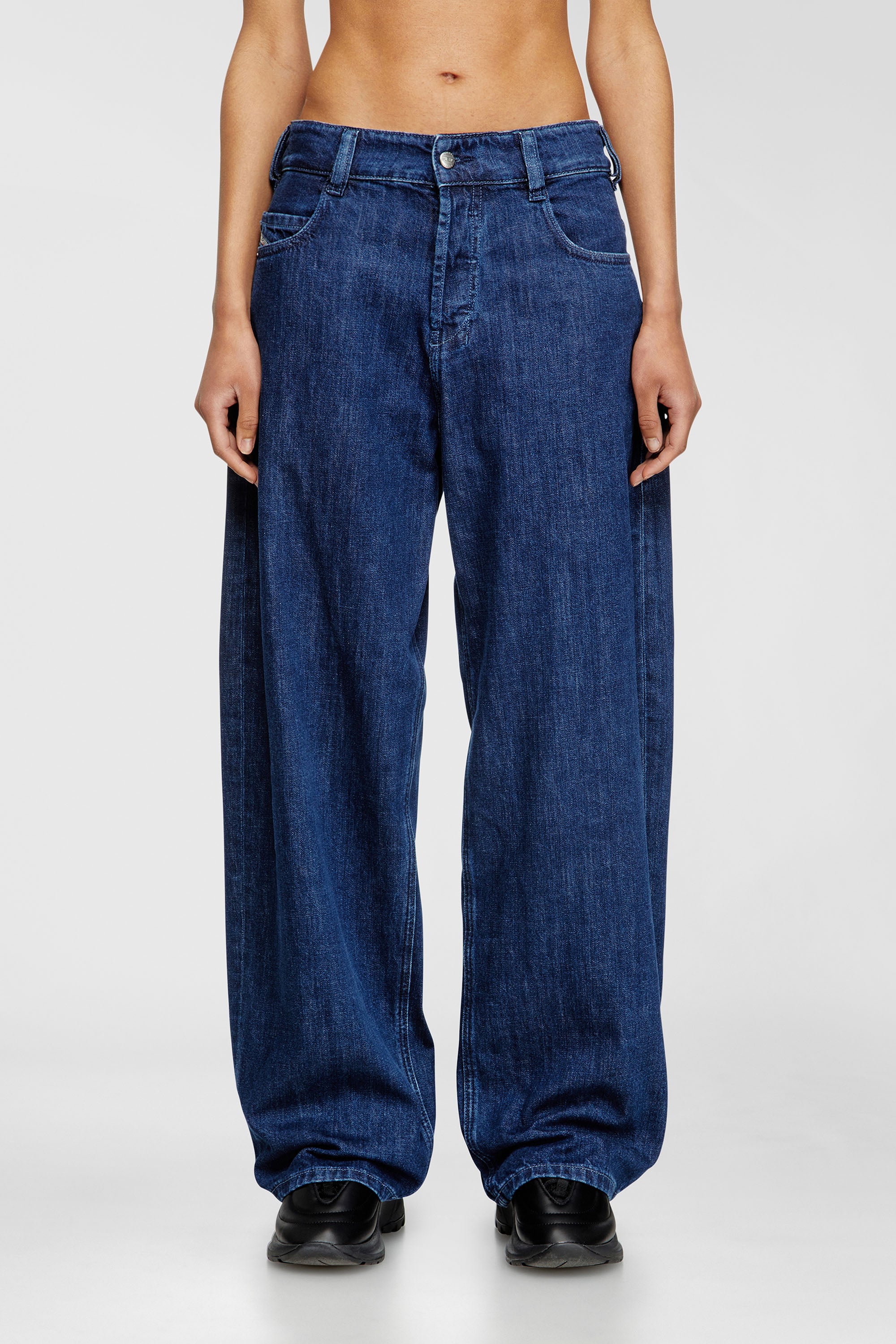 Diesel - Unisex Relaxed Jeans 1997 D-Enim-M 0DBDX, Dunkelblau - 2