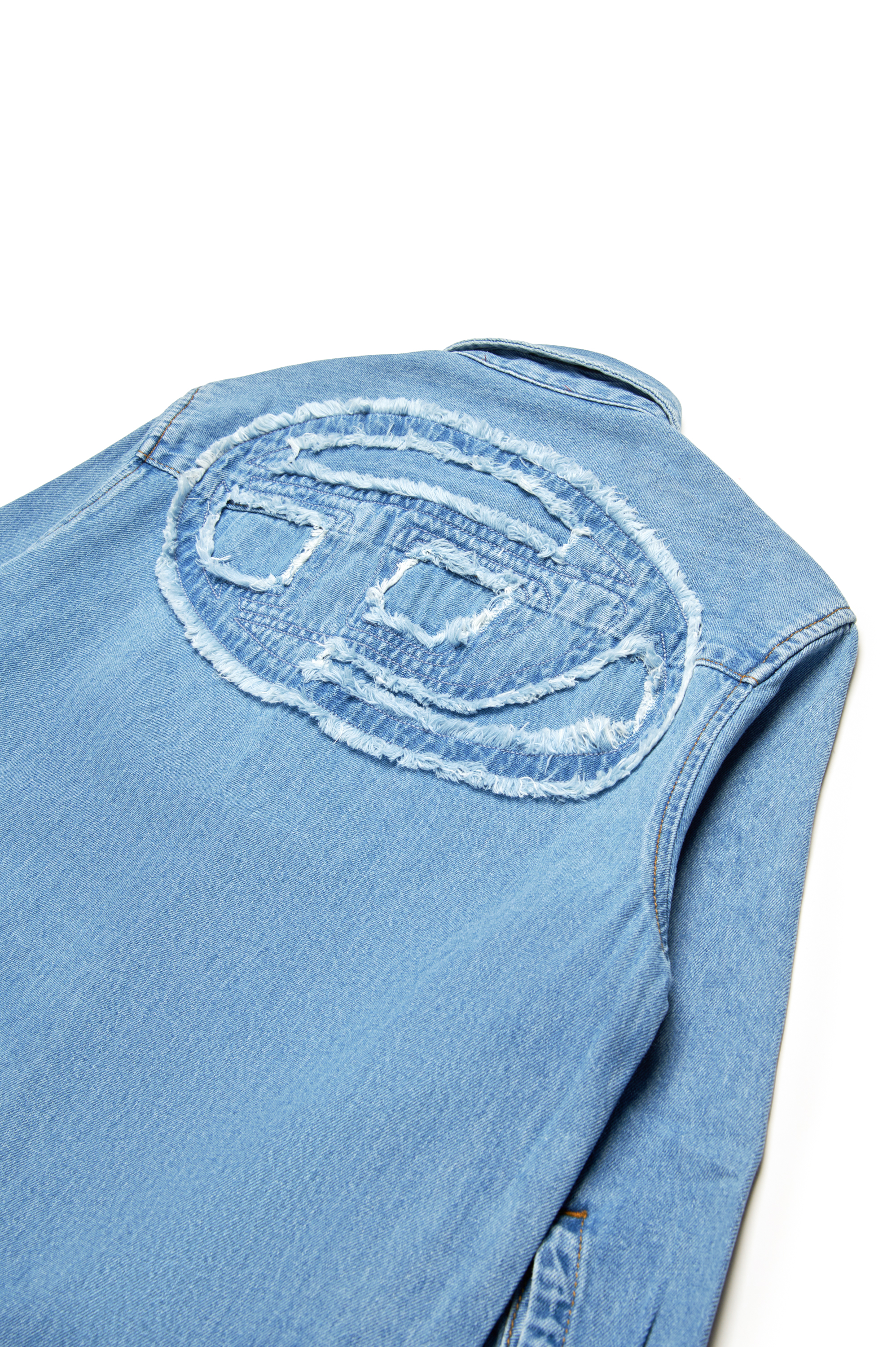 Diesel - DEBBLI, Damen Shirtkleid aus Denim mit ausgefranstem Oval D-Logo in Hellblau - 4