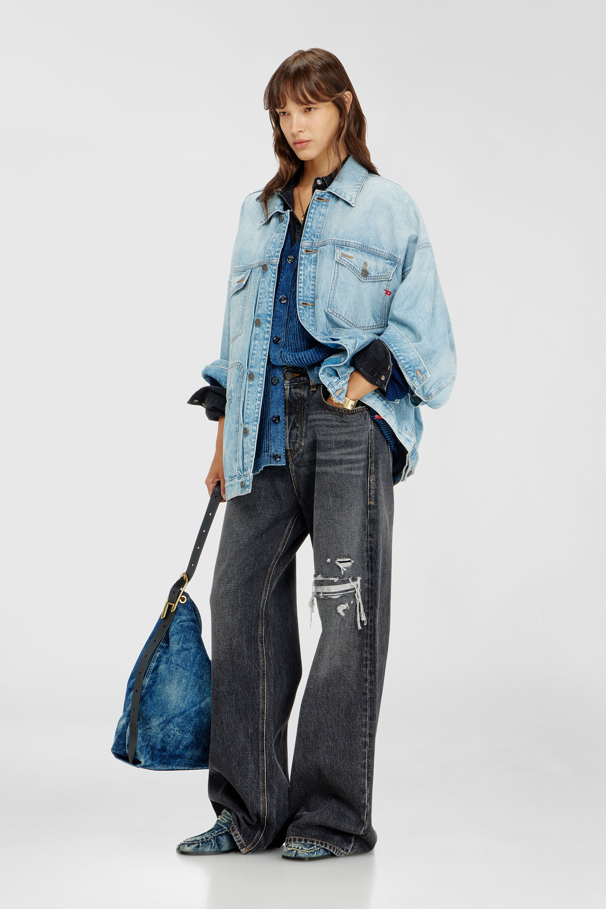 Diesel - DE-LIN, Damen Oversized denim-arbeitsjacke in Hellblau - 2