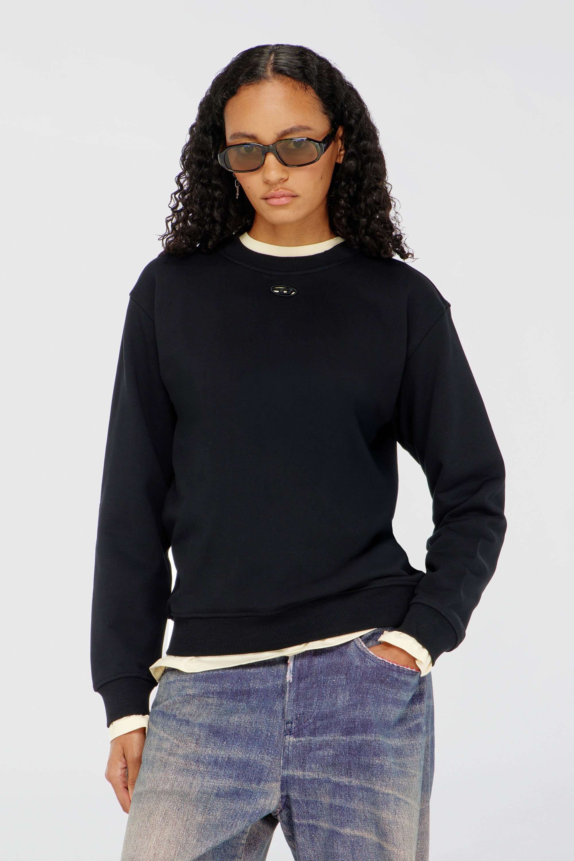 Diesel - F-NORMY-OD, Damen Baumwollsweatshirt mit ovaler D-Stickerei in Schwarz - 1