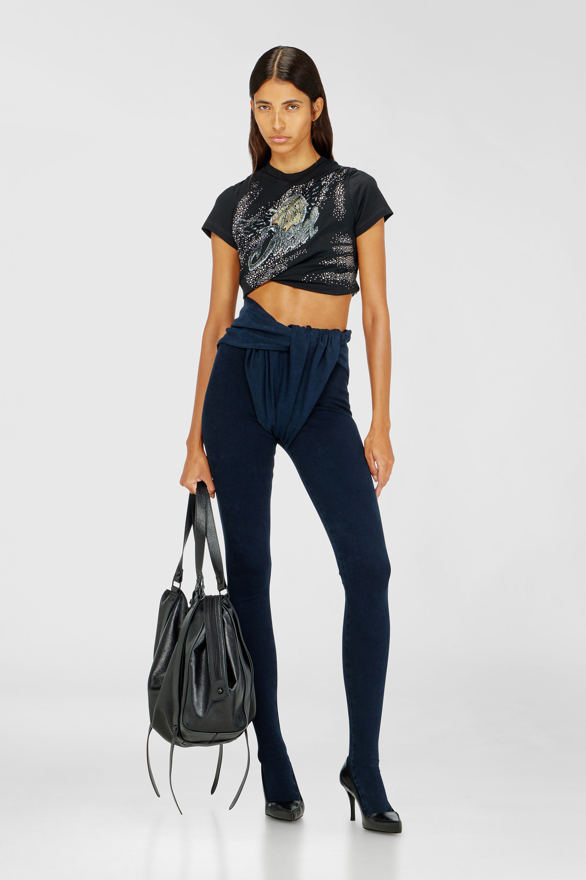 Diesel - T-WINCY, Damen Gerafftes T-Shirt aus doppellagigem Jersey in Schwarz - 1