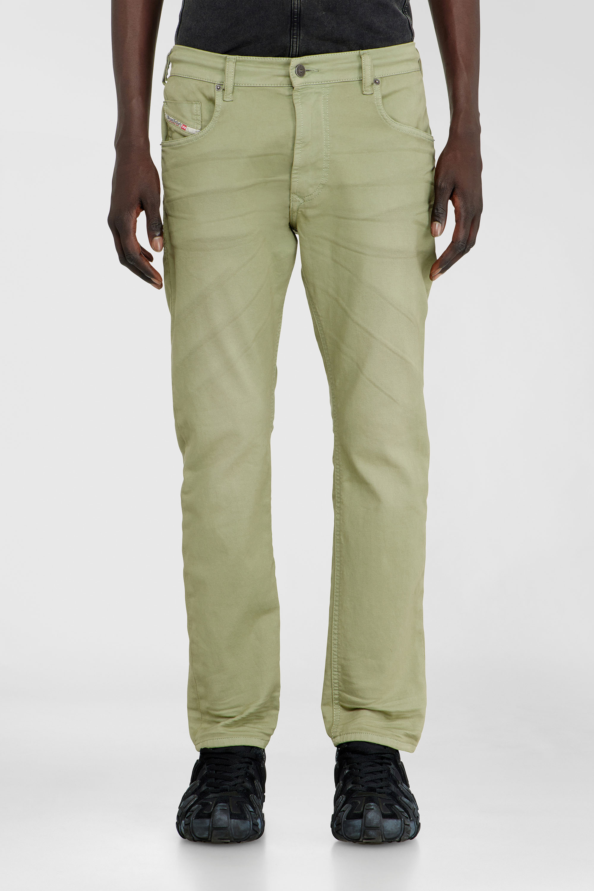 Diesel - Herren Regular 2032 D-Krooley-BW Joggjeans&reg; 0670M, Olivgr&uuml;n - 2