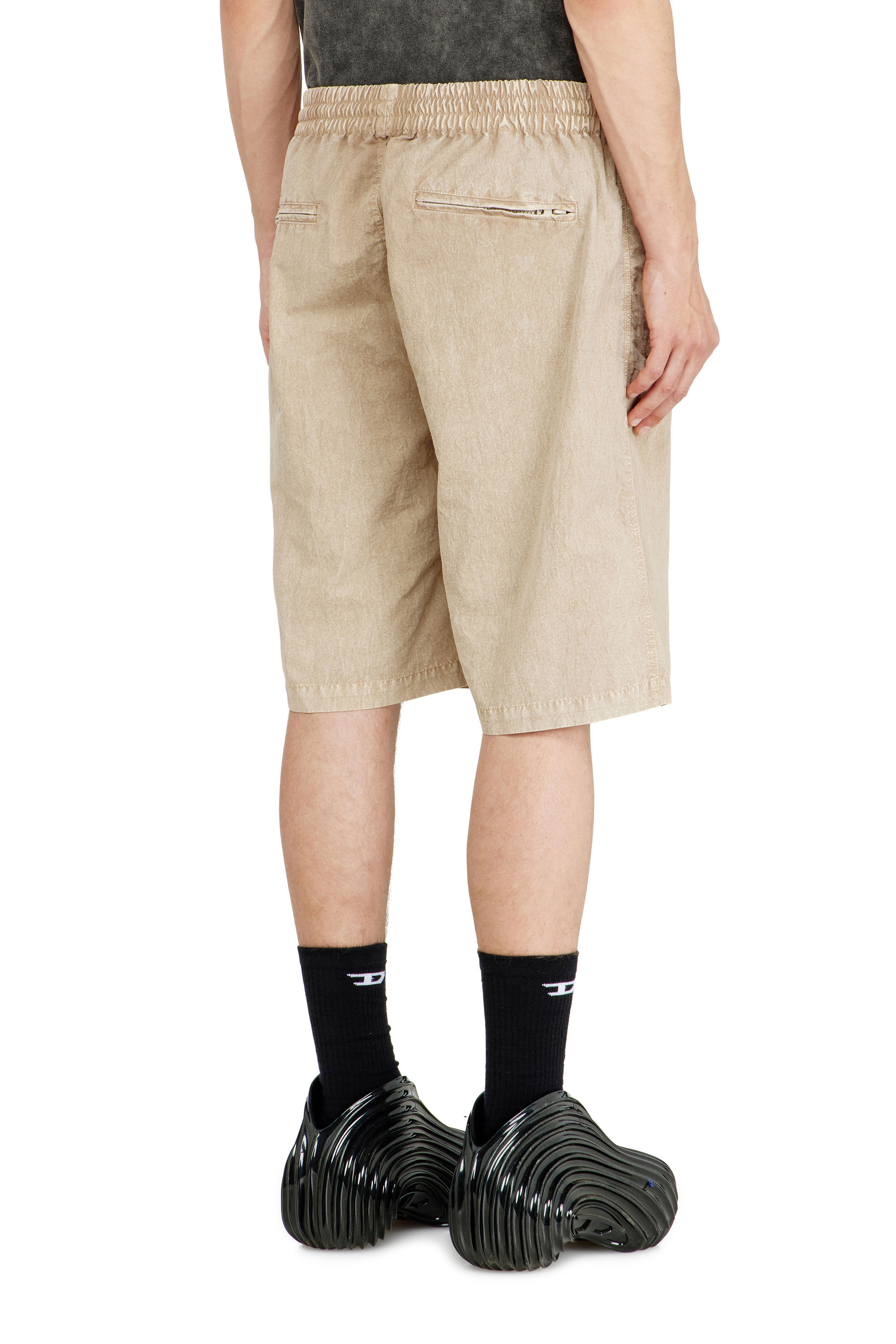 Diesel - P-THECK-SHORT-PLBH, Herren Behandelte Nylon-Shorts in Beige - 4