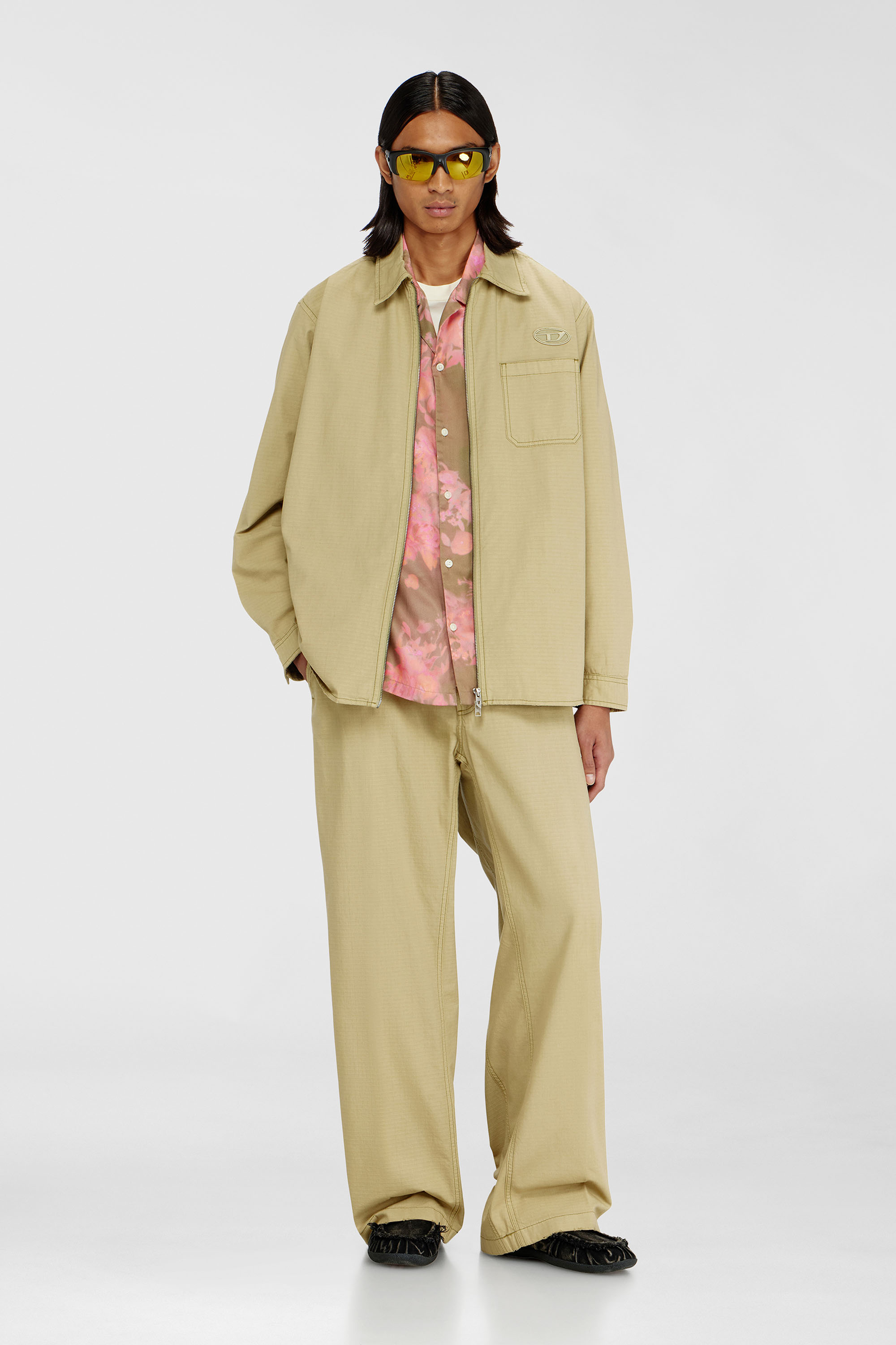 Ripstop shirt with zip closure
