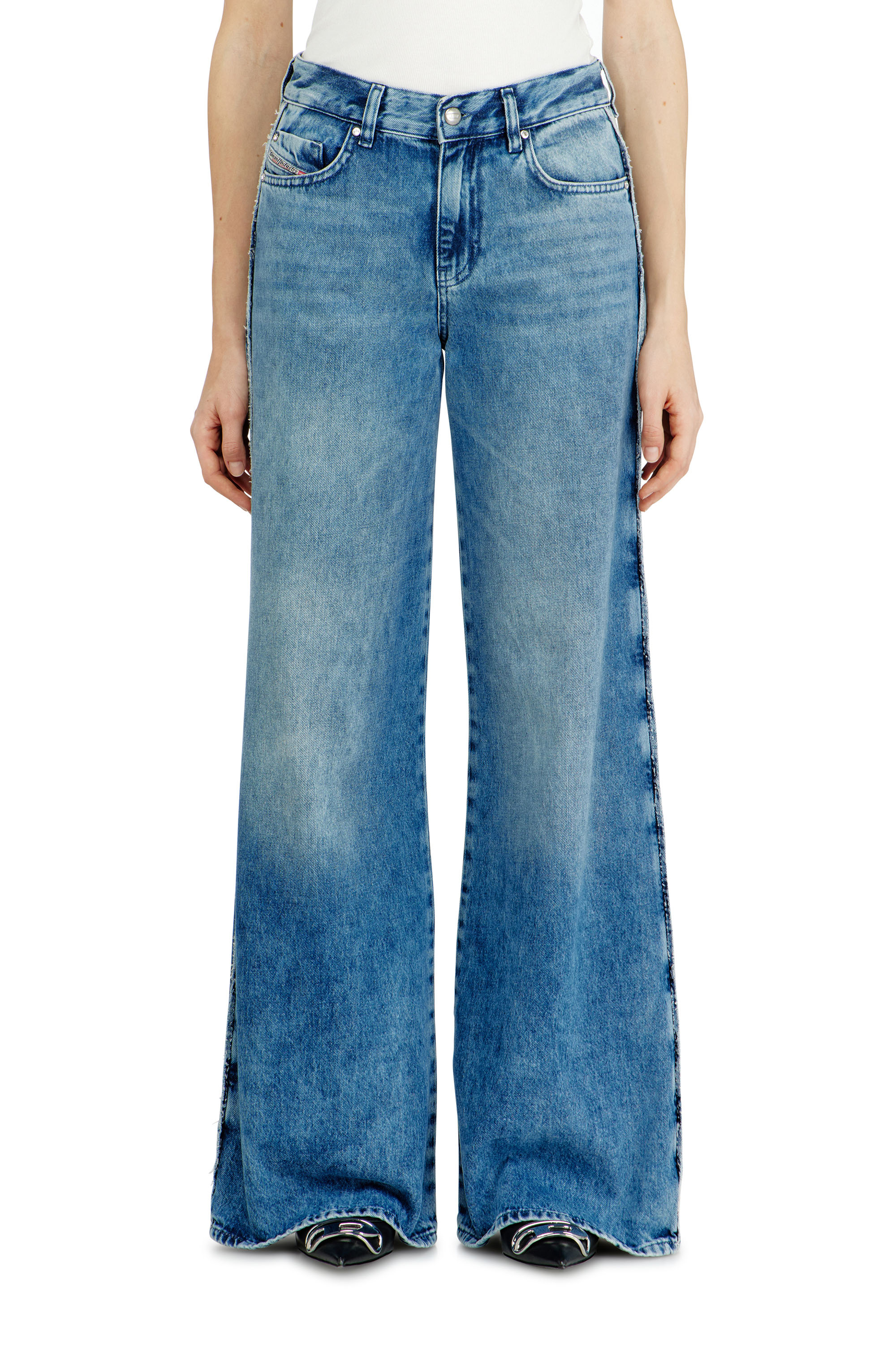 Diesel - Damen Flare Jeans 1978 D-Akemi 0ADCJ, Mittelblau - 4