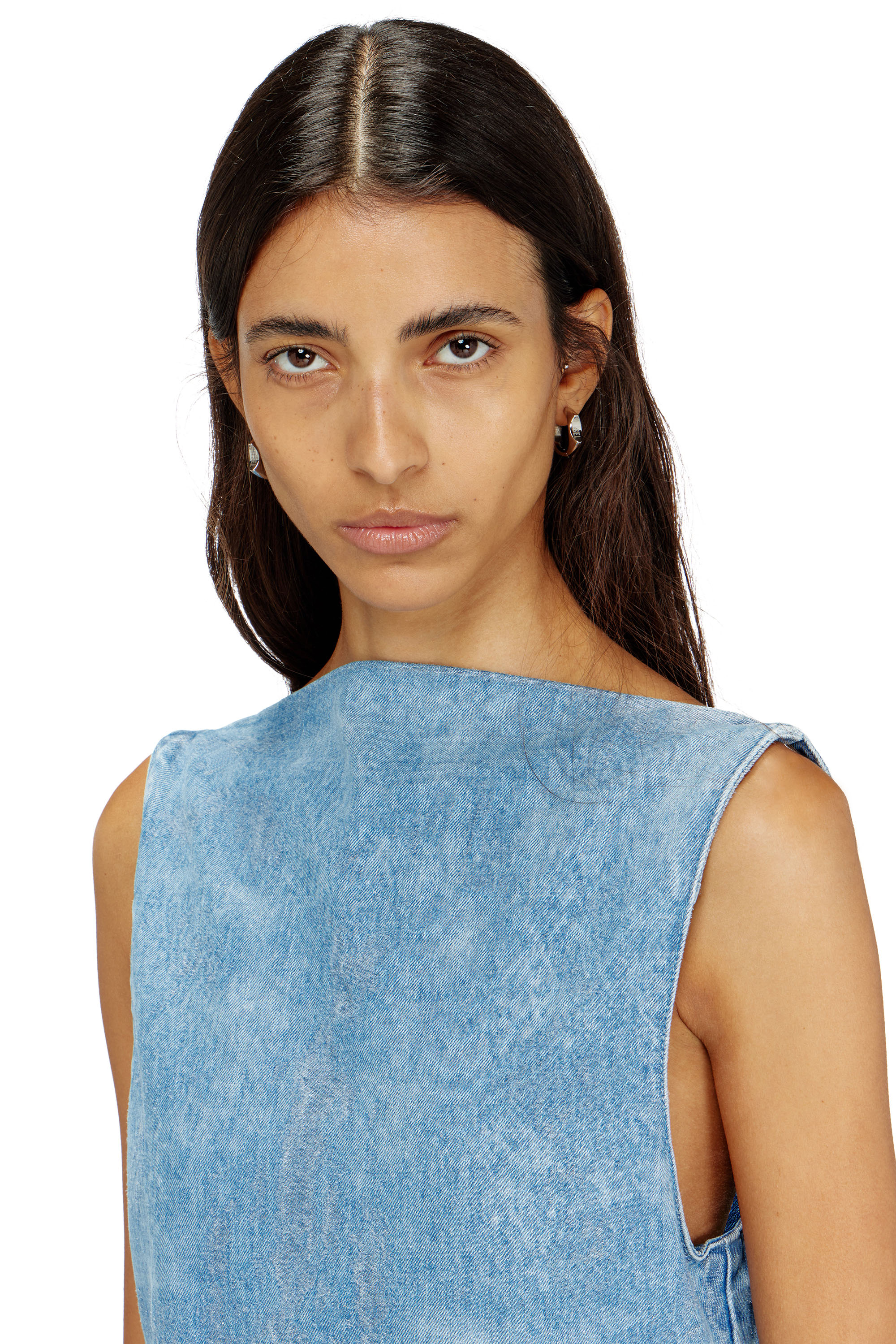 Diesel - DE-SELUNE-FSI, Damen Kurzes Kleid aus Satin-Denim in Blau - 5