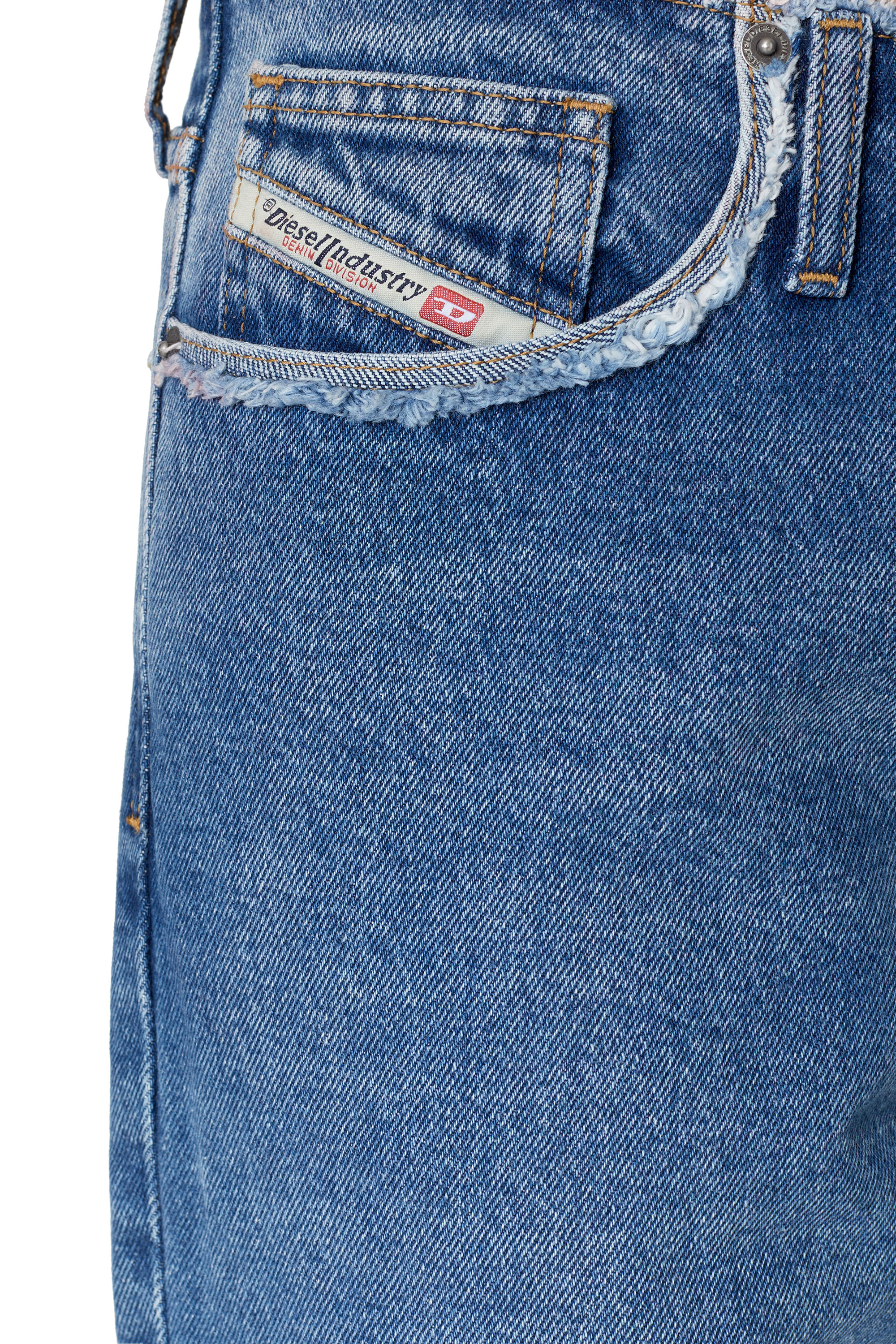 Diesel - D-Ark 007F3 Straight Jeans, Mittelblau - Image 3