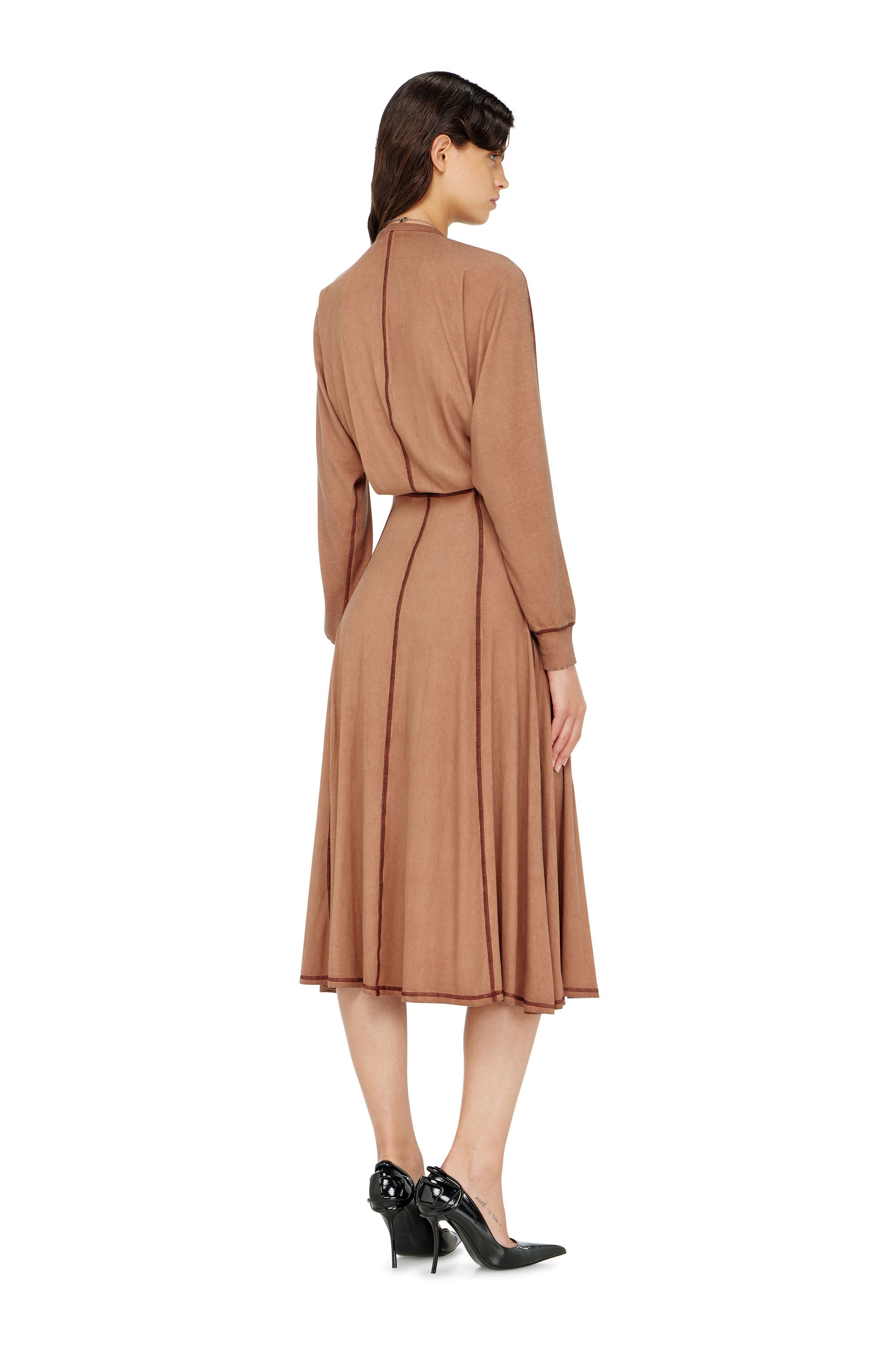 Diesel - D-ISERINA, Damen Midi-Kleid aus geripptem Jersey mit Fledermaus&auml;rmeln in null - 4