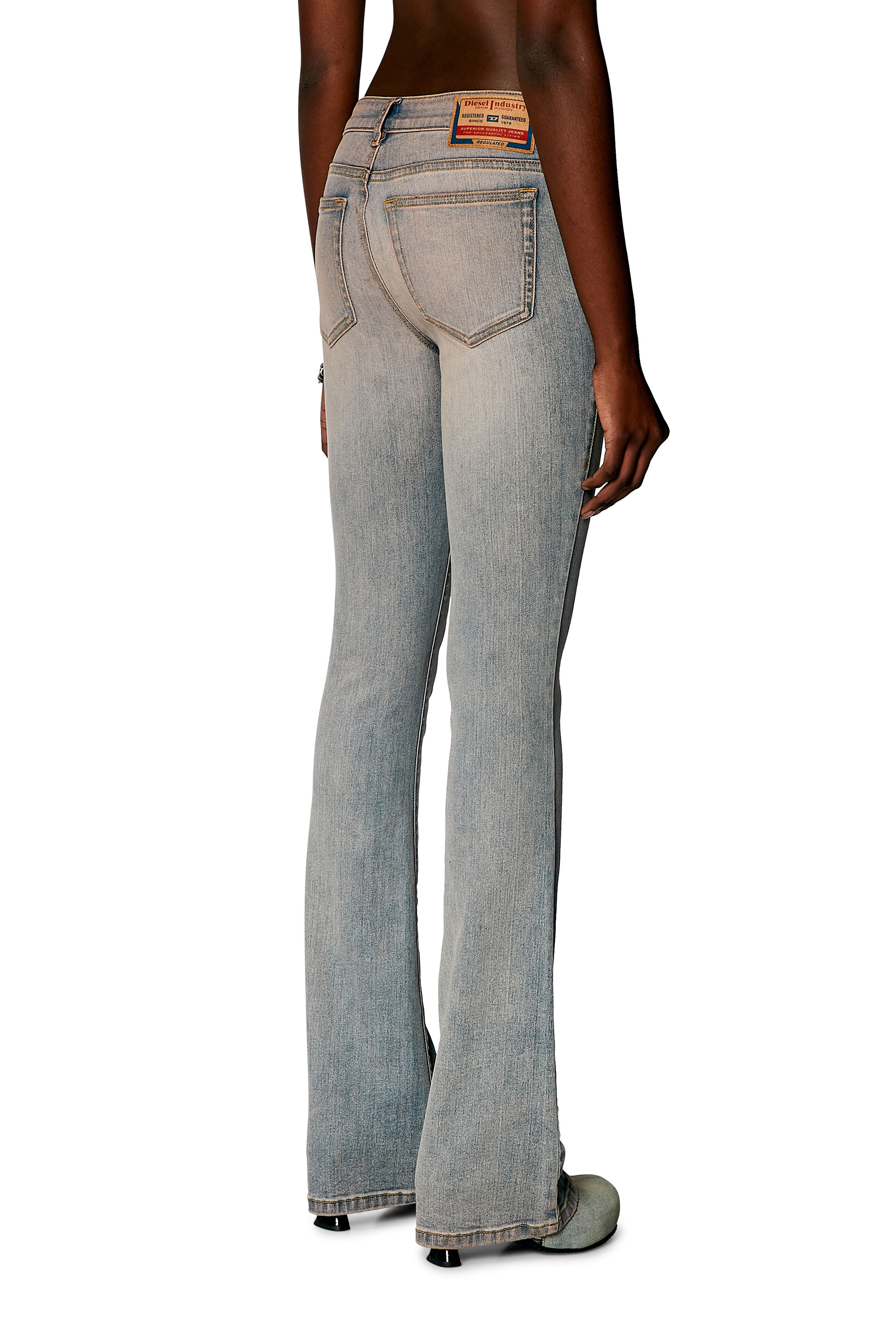 Diesel - Damen Bootcut Jeans 1969 D-Ebbey 0PFAT, Hellblau - 4