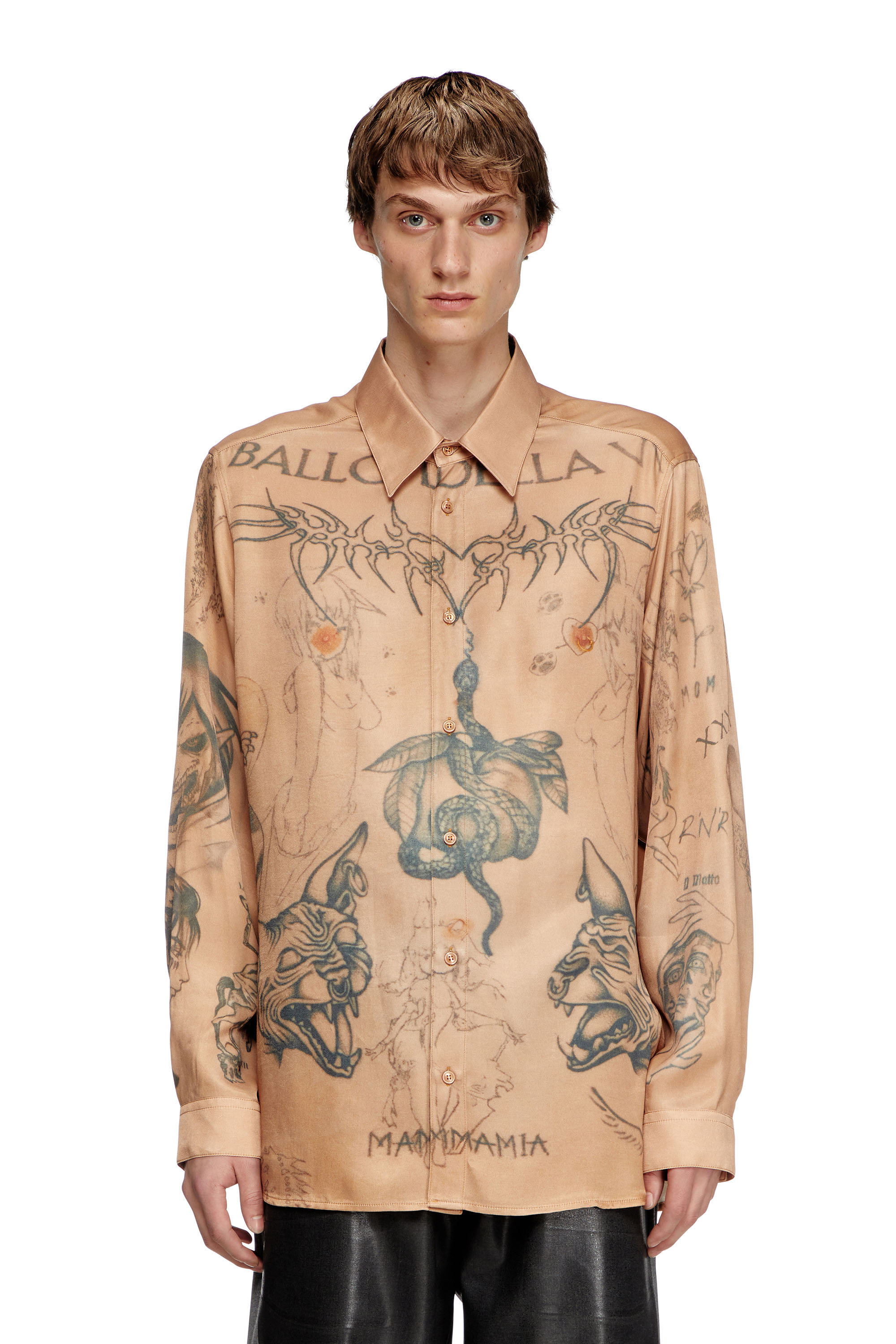 Diesel - S-SIMPLY-TTO-DD, Unisex Fließendes Shirt aus Satin mit Tattoo-Print in Beige - 2