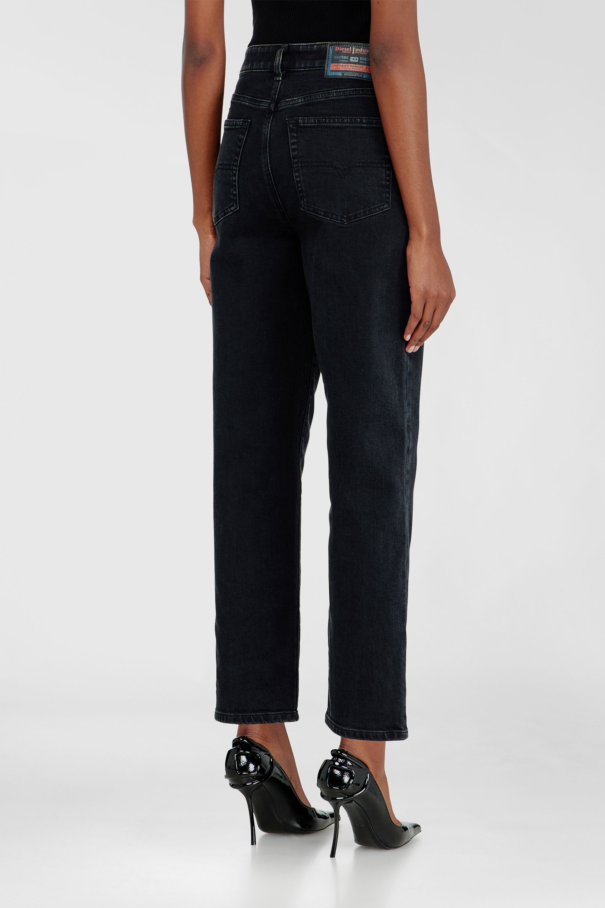 Diesel - Damen Regular Jeans 1981 D-Went 09N89, Schwarz/Dunkelgrau - 5